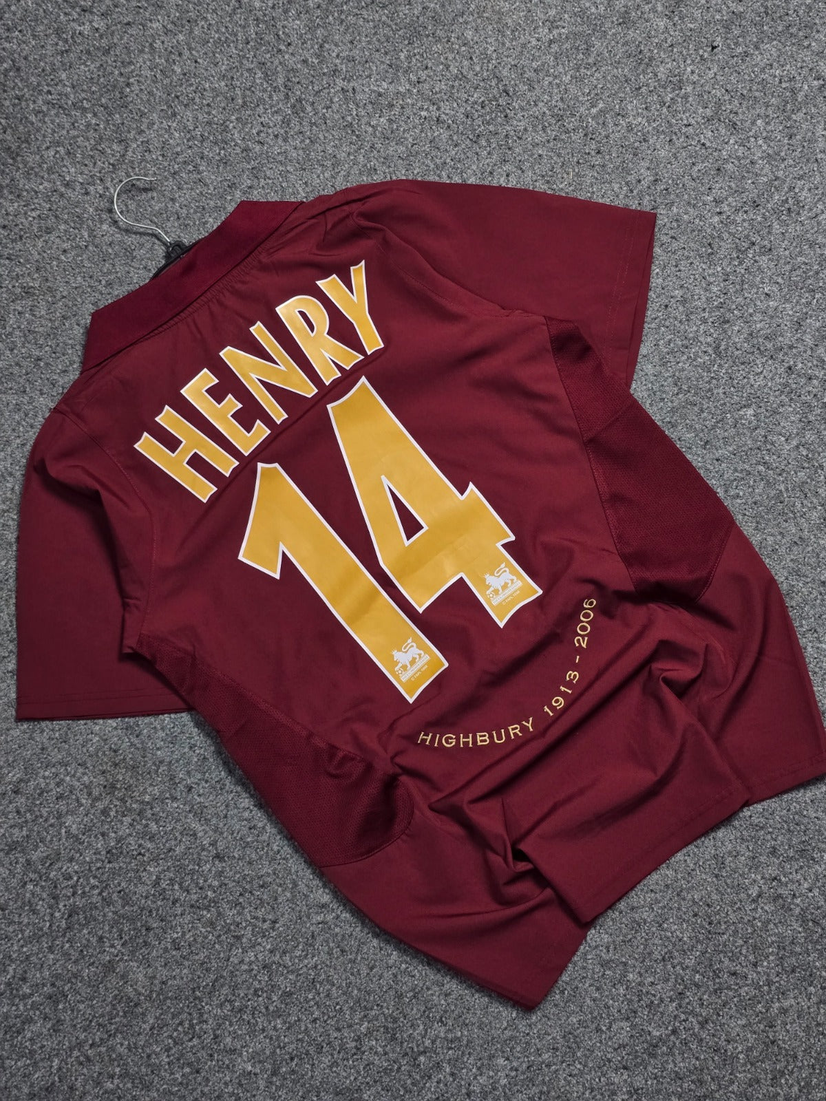 ARSENAL 2005-06 HOME (HENRY)
