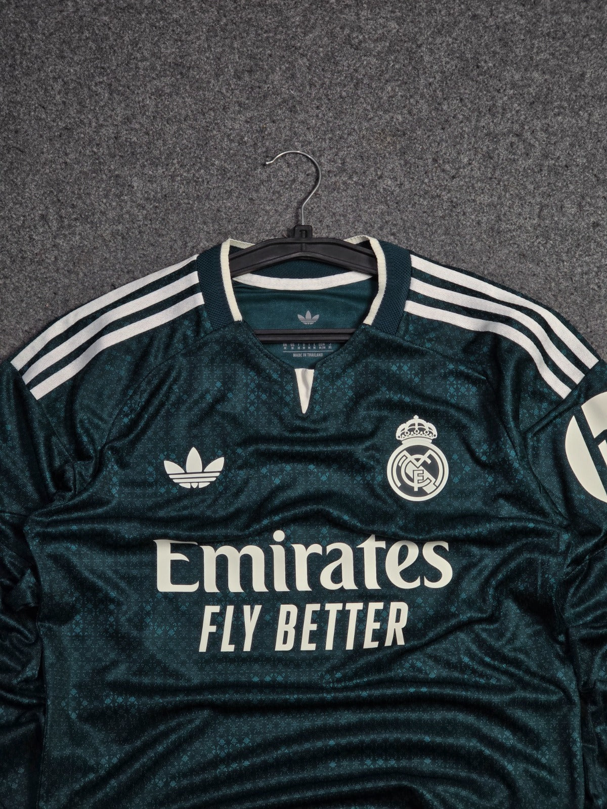REAL MADRID 2026 AWAY FULL SLEEVE PLAYER VERSION