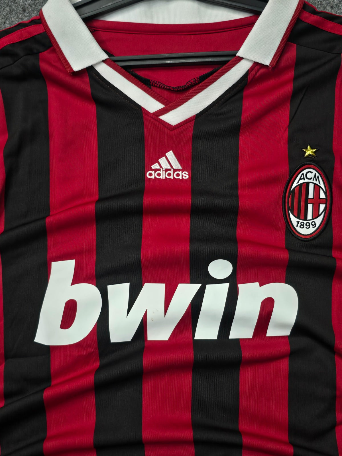 AC MILAN 2009-10 HOME (RONALDINHO)