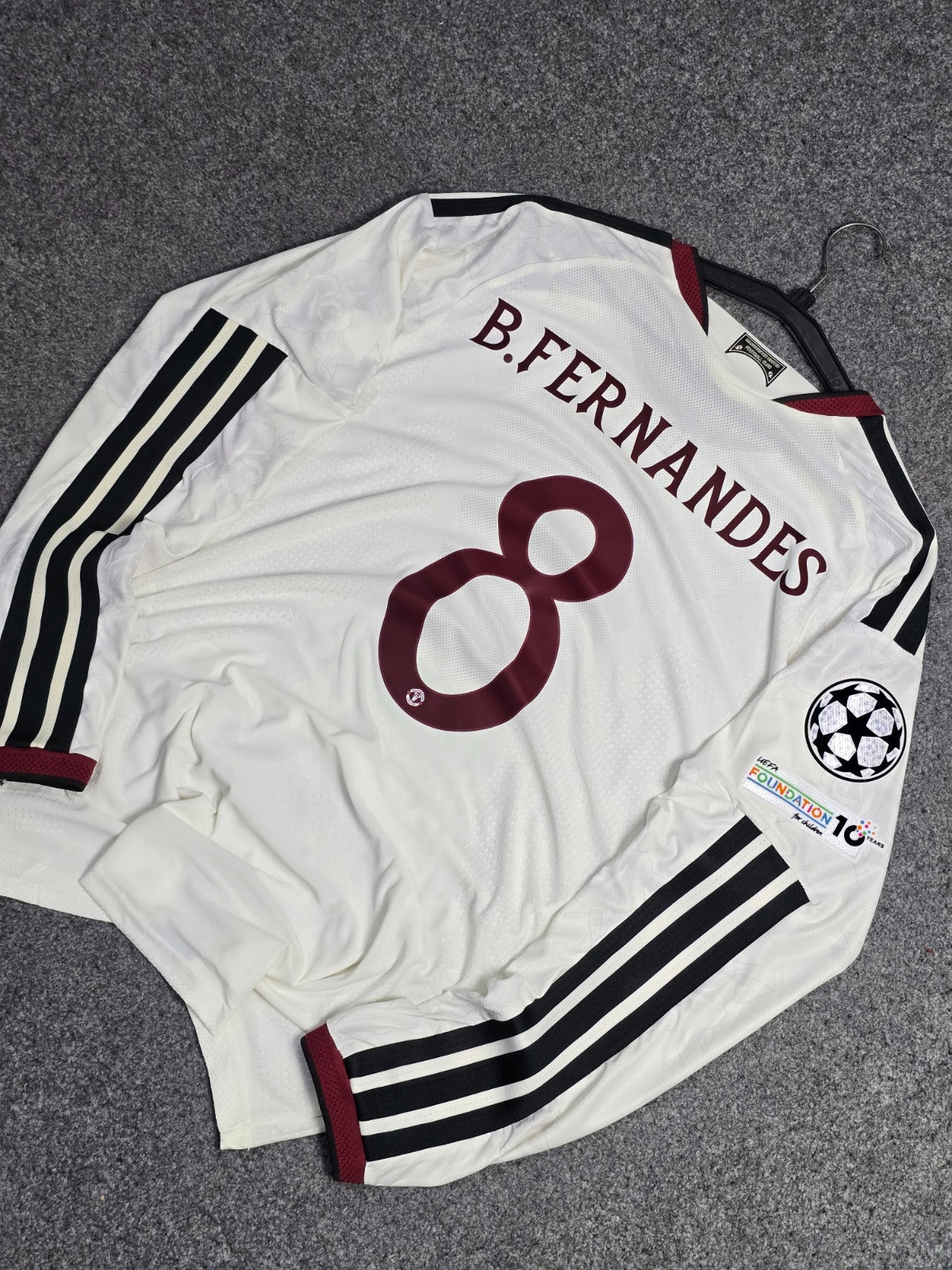 MAN UNITED 2026 3rd FULL SLEEVE (B.FERNANDES)