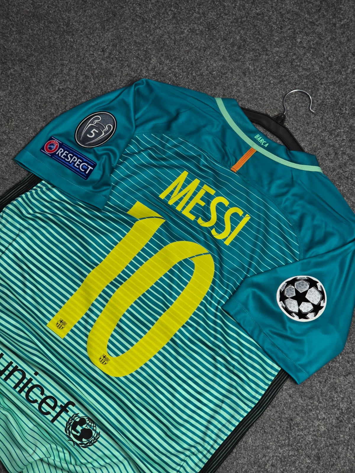 FCB 2016-17 THIRD MESSI JERSEY