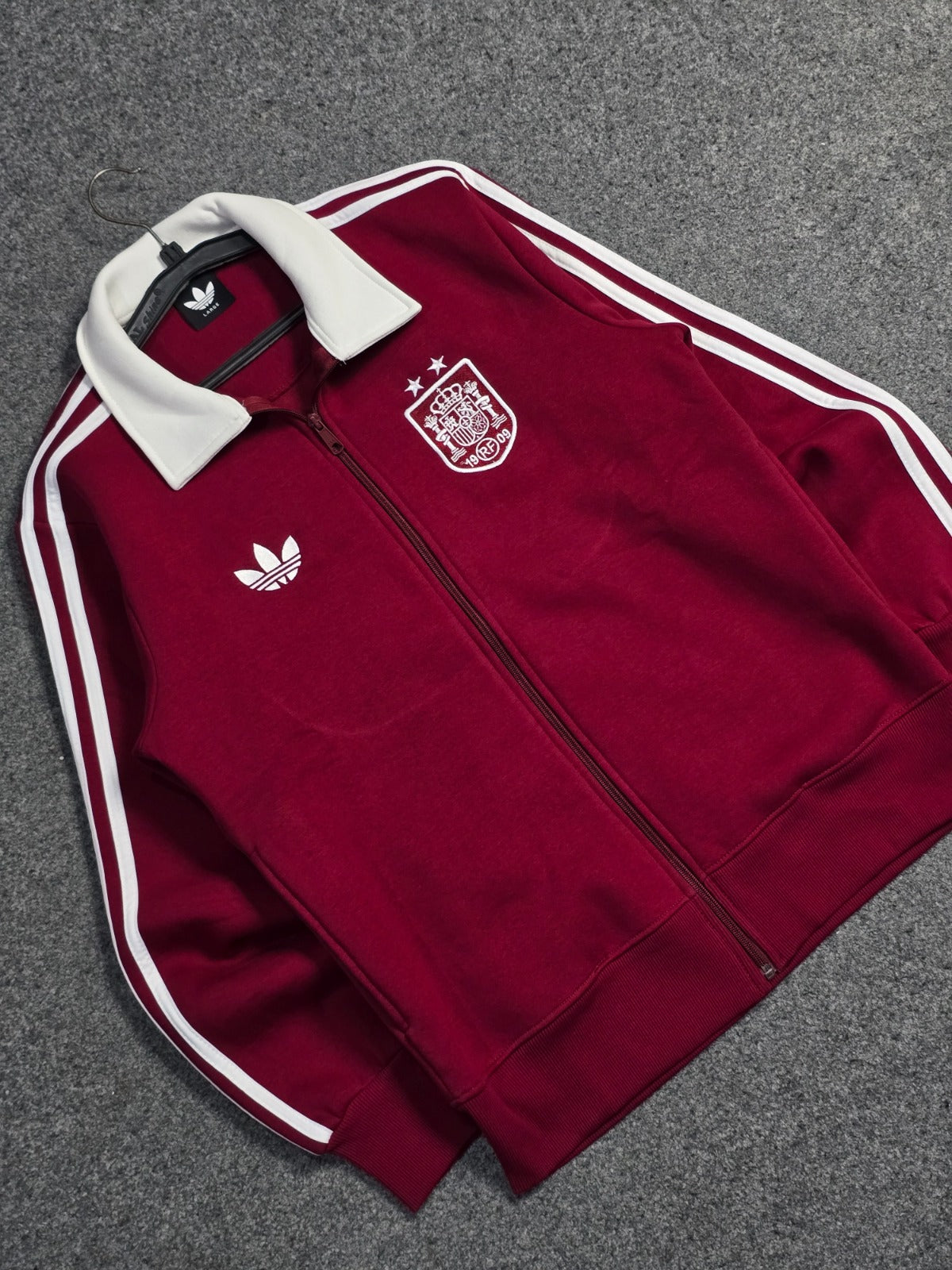 SPAIN HOME ZIPPER (2 STAR)