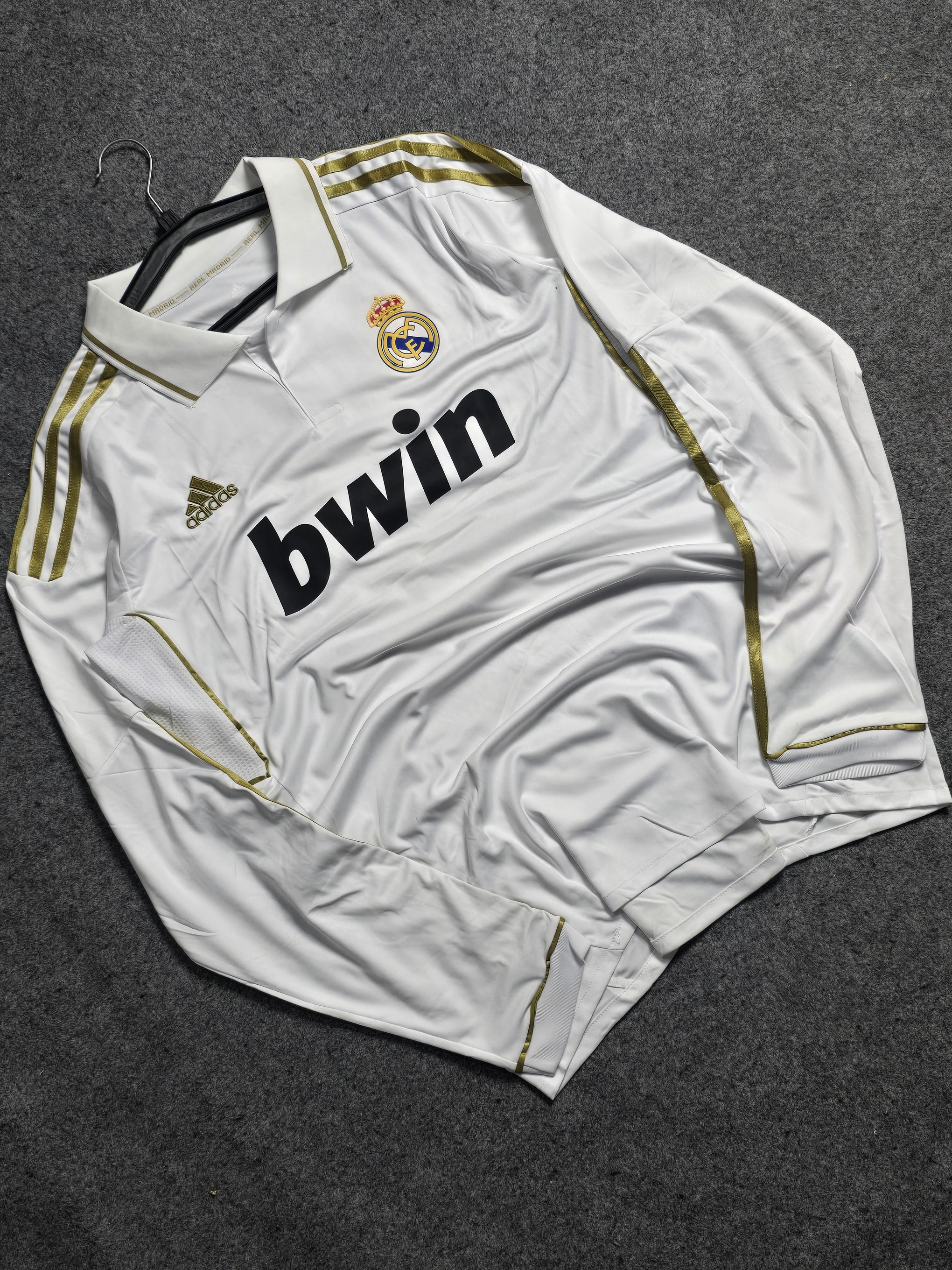REAL MADRID 2011-12 HOME