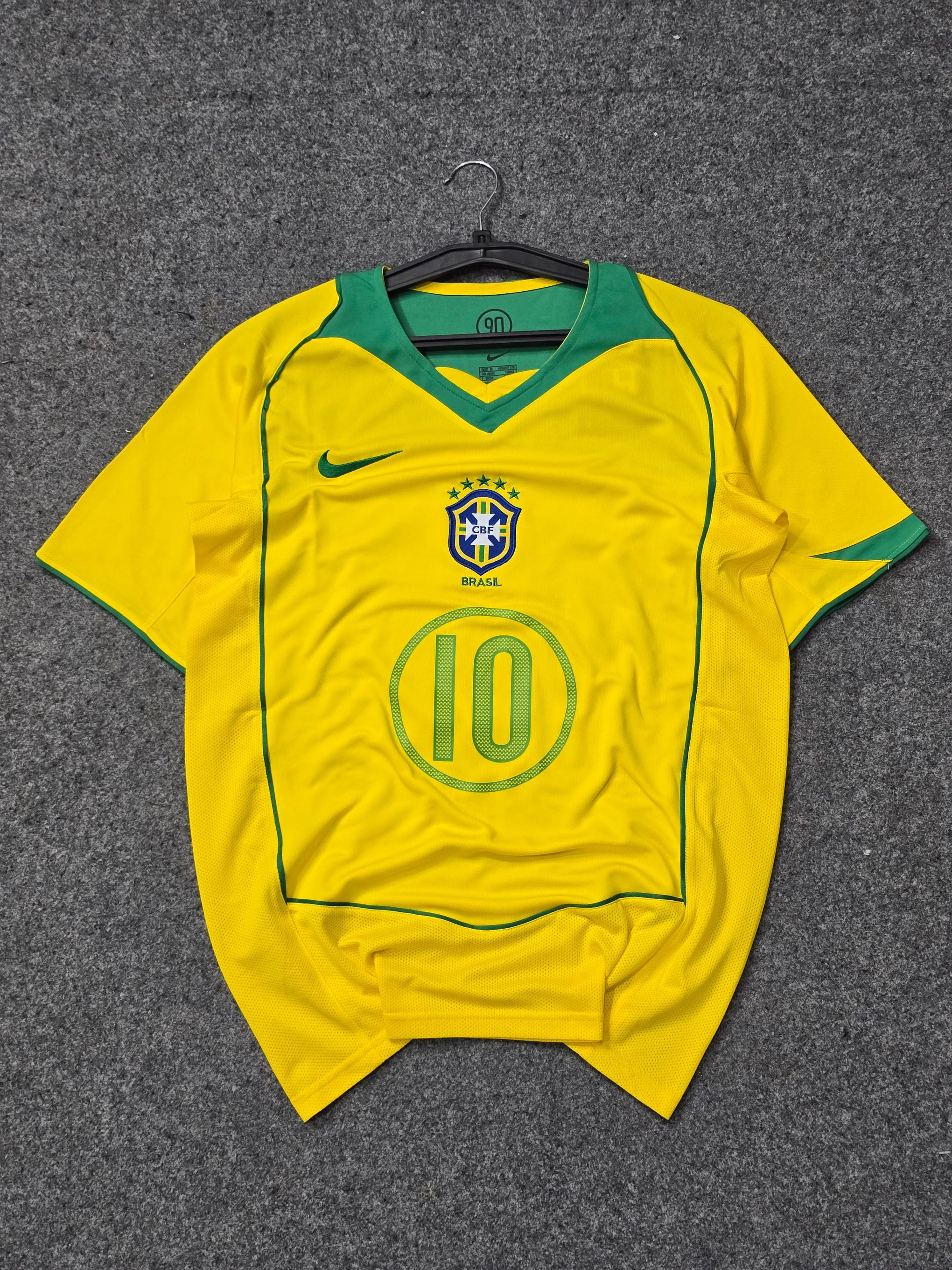 BRAZIL 2004 HOME (RONALDINHO)