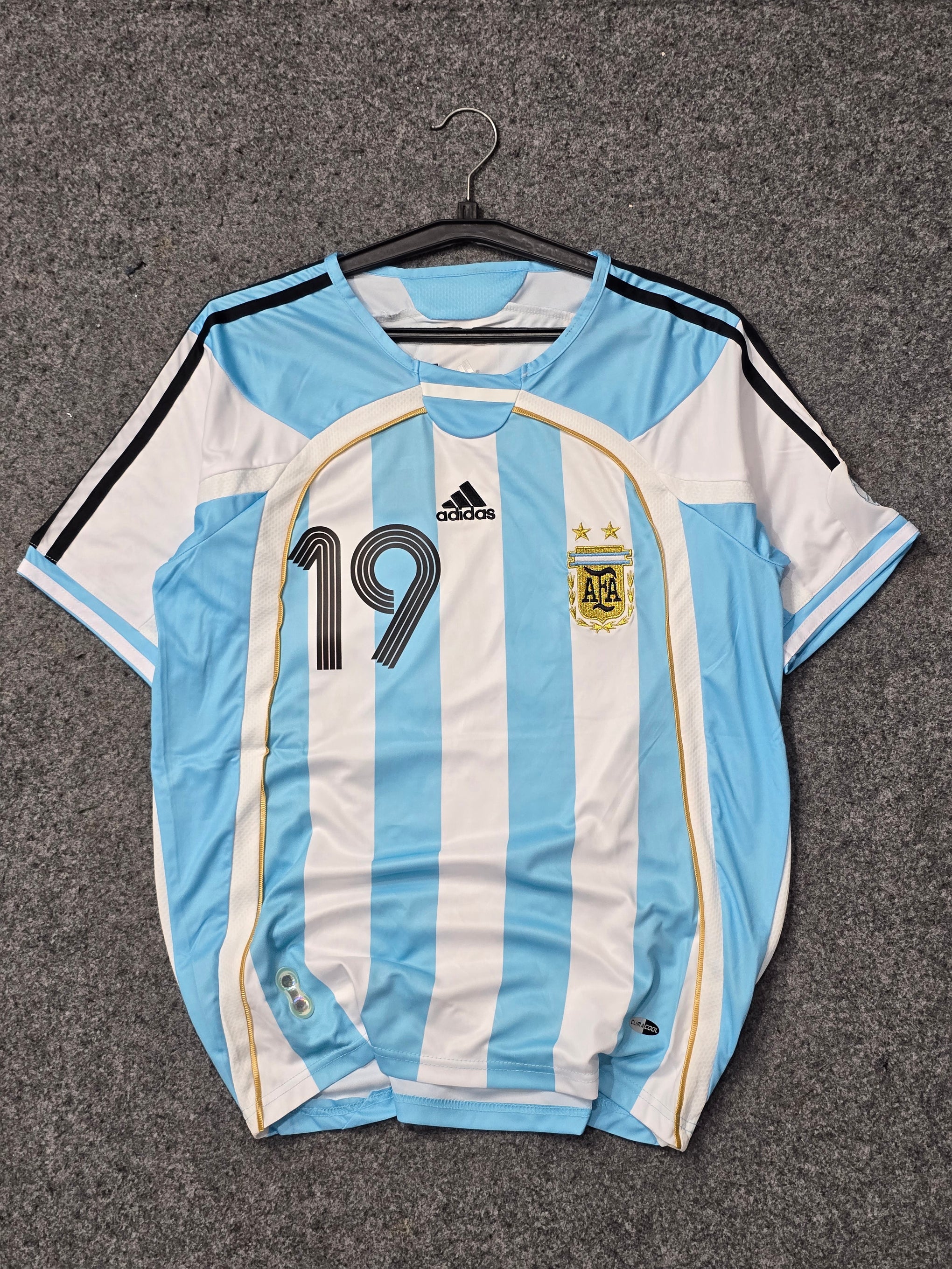 ARGENTINA 2006 (MESSI) HOME JERSEY