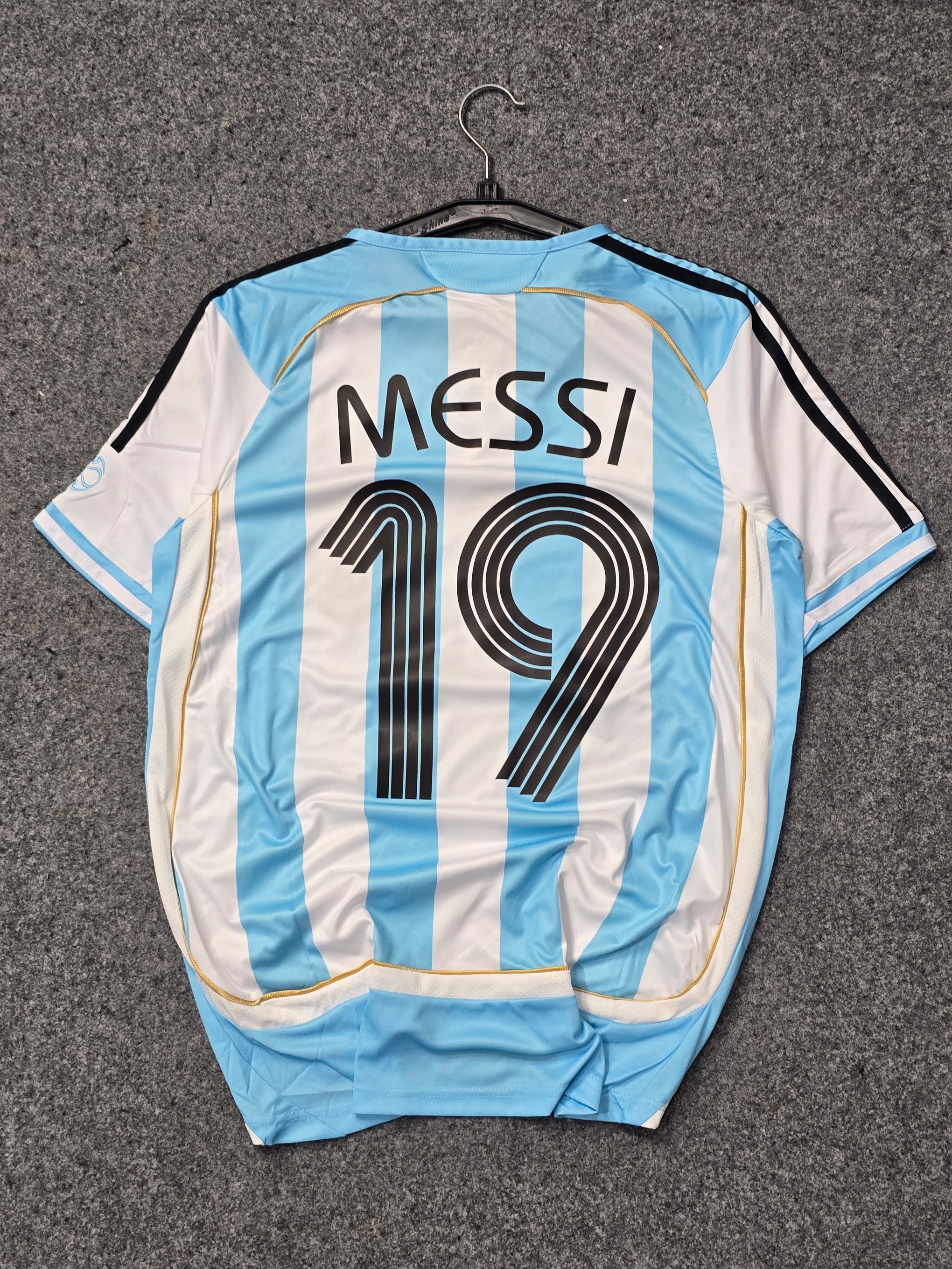 ARGENTINA 2006 (MESSI) HOME JERSEY