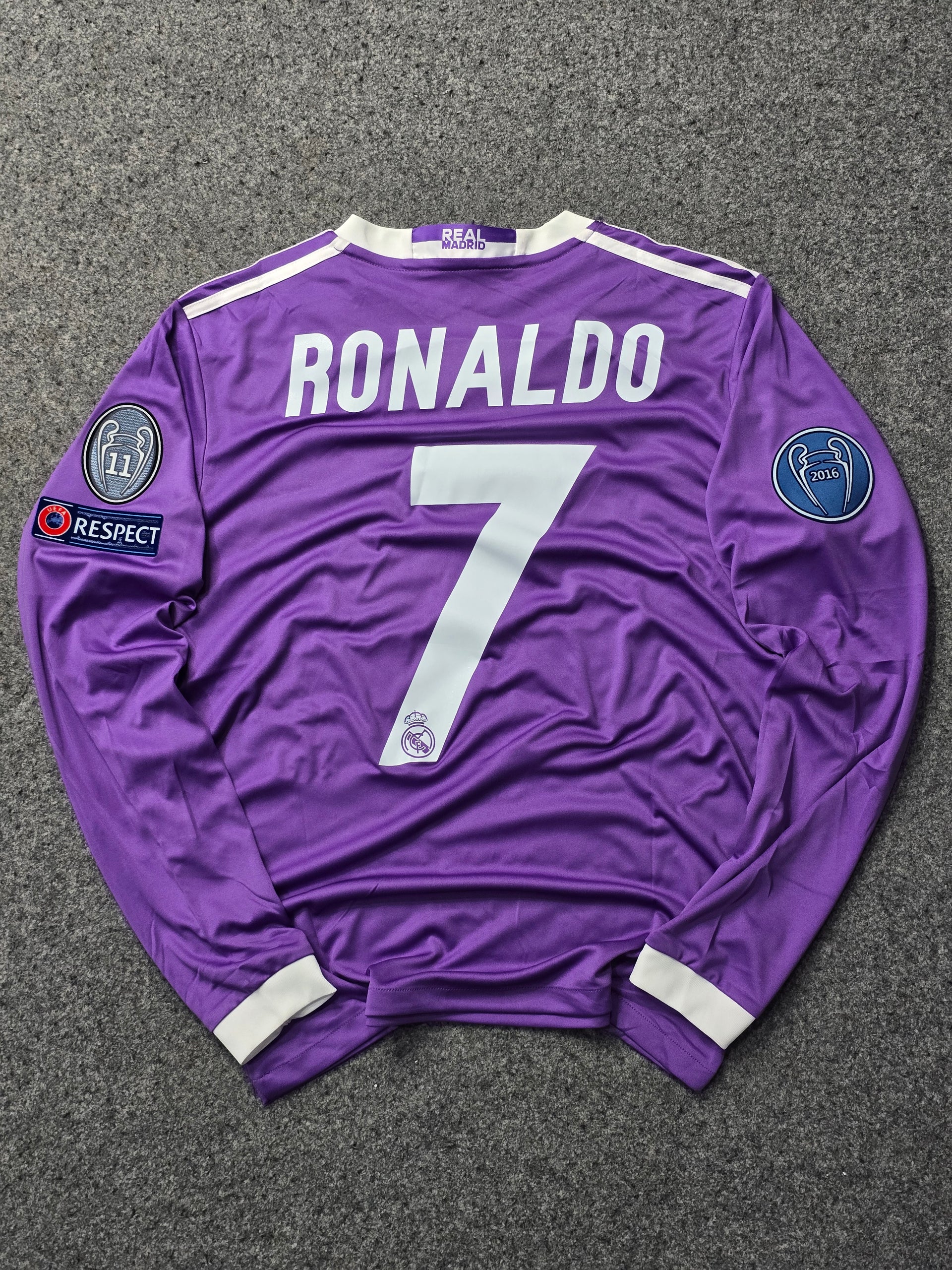 REAL MADRID 2016-17 AWAY