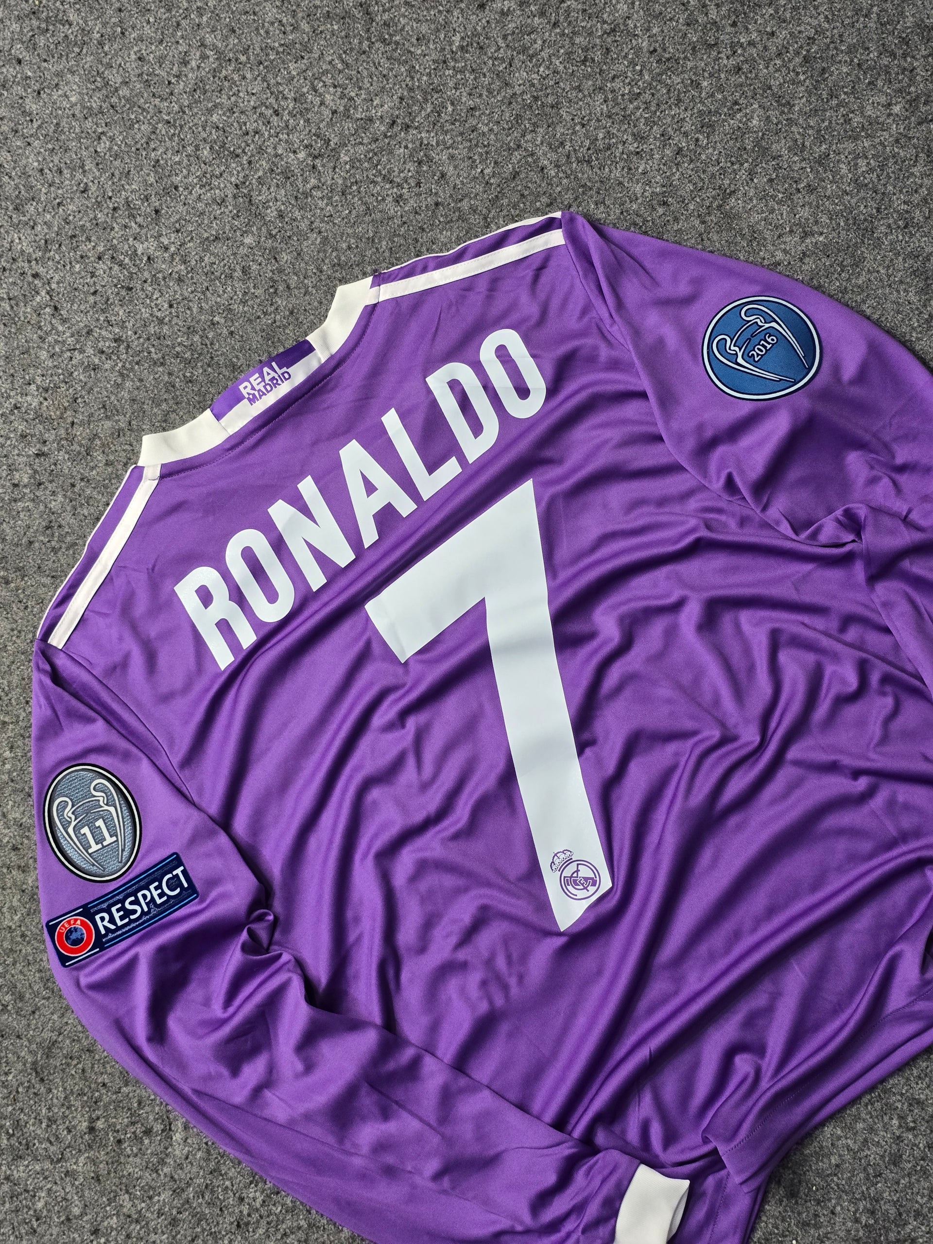 REAL MADRID 2016-17 AWAY