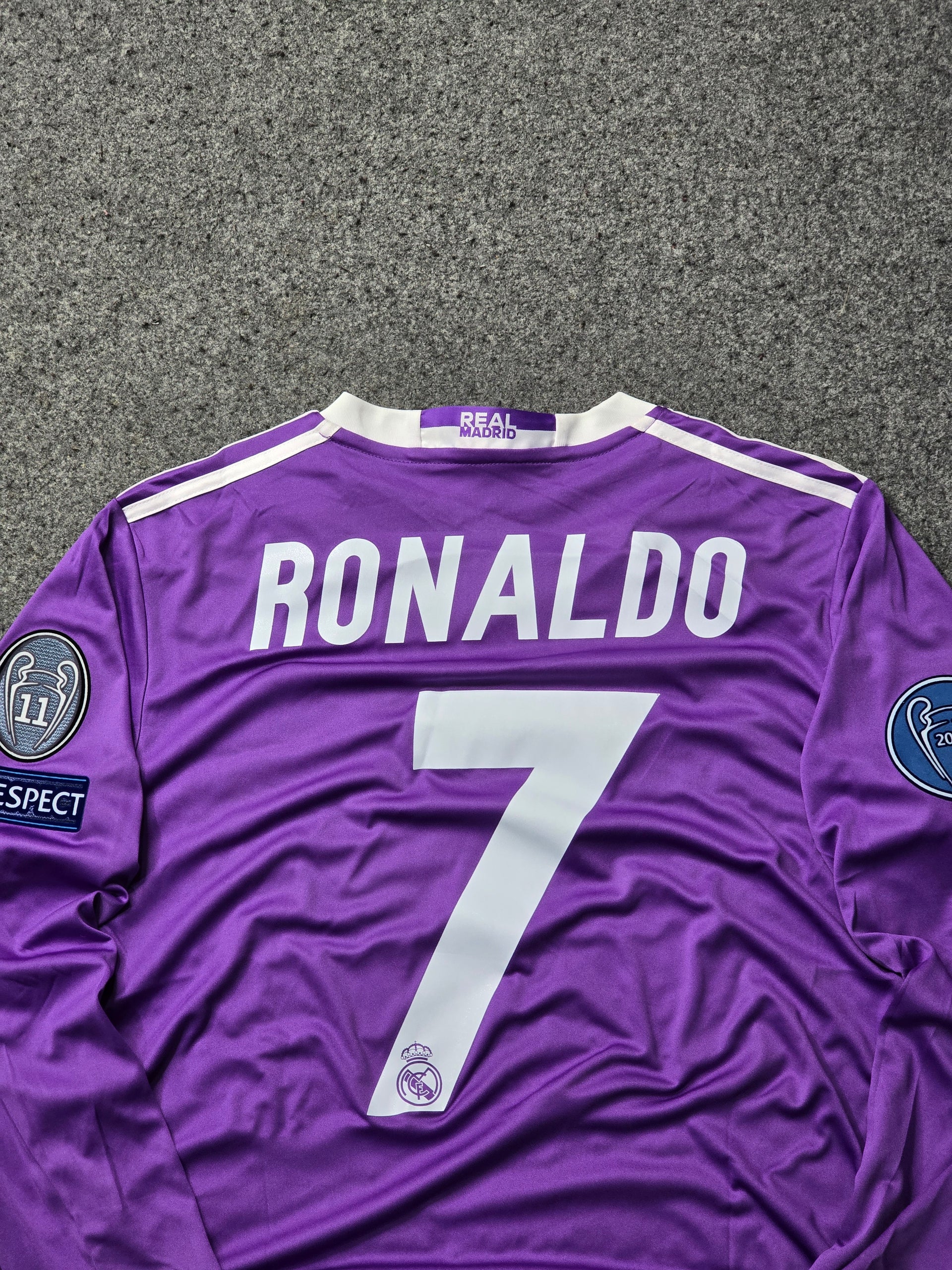 REAL MADRID 2016-17 AWAY