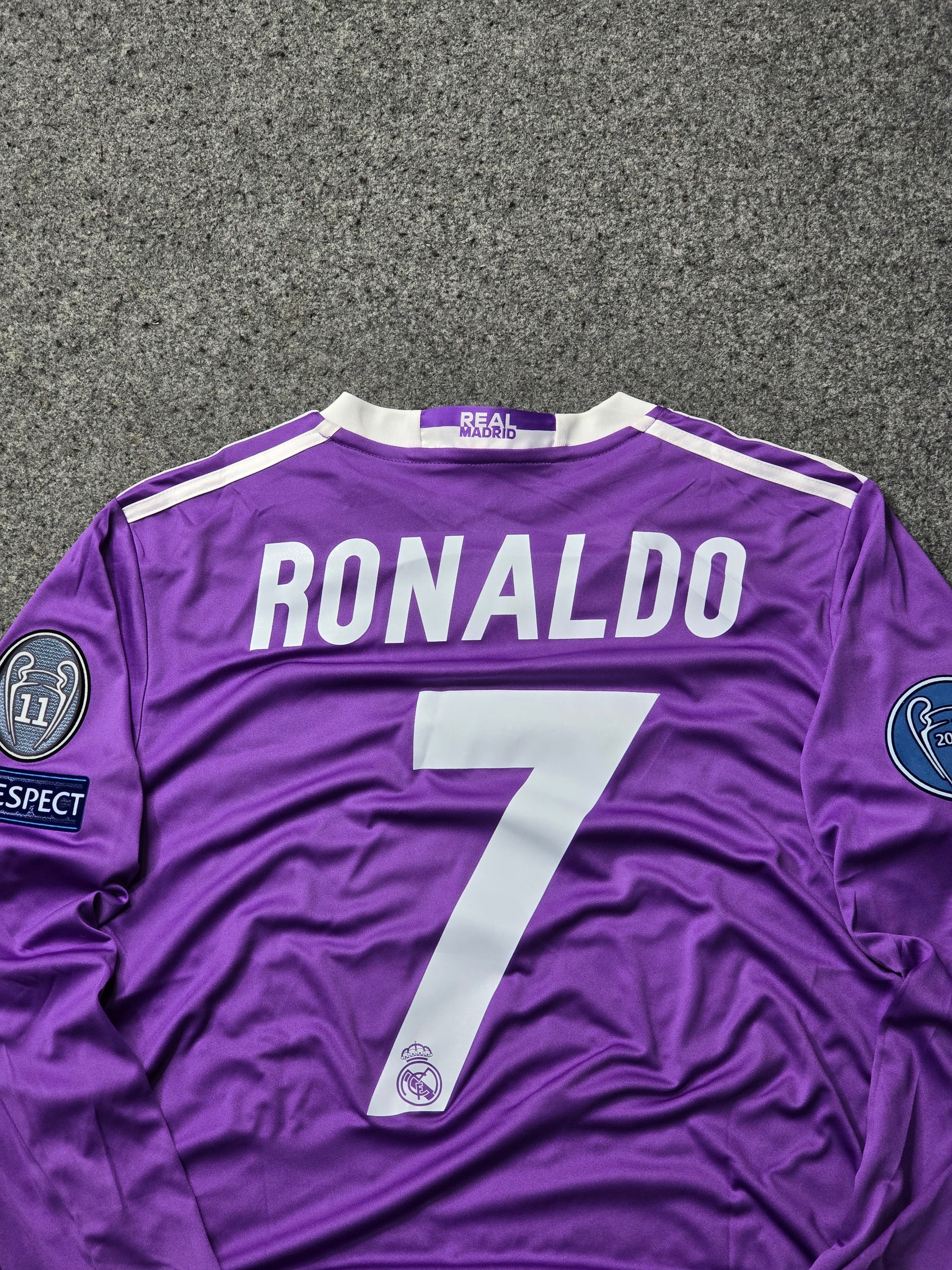 REAL MADRID 2016-17 AWAY