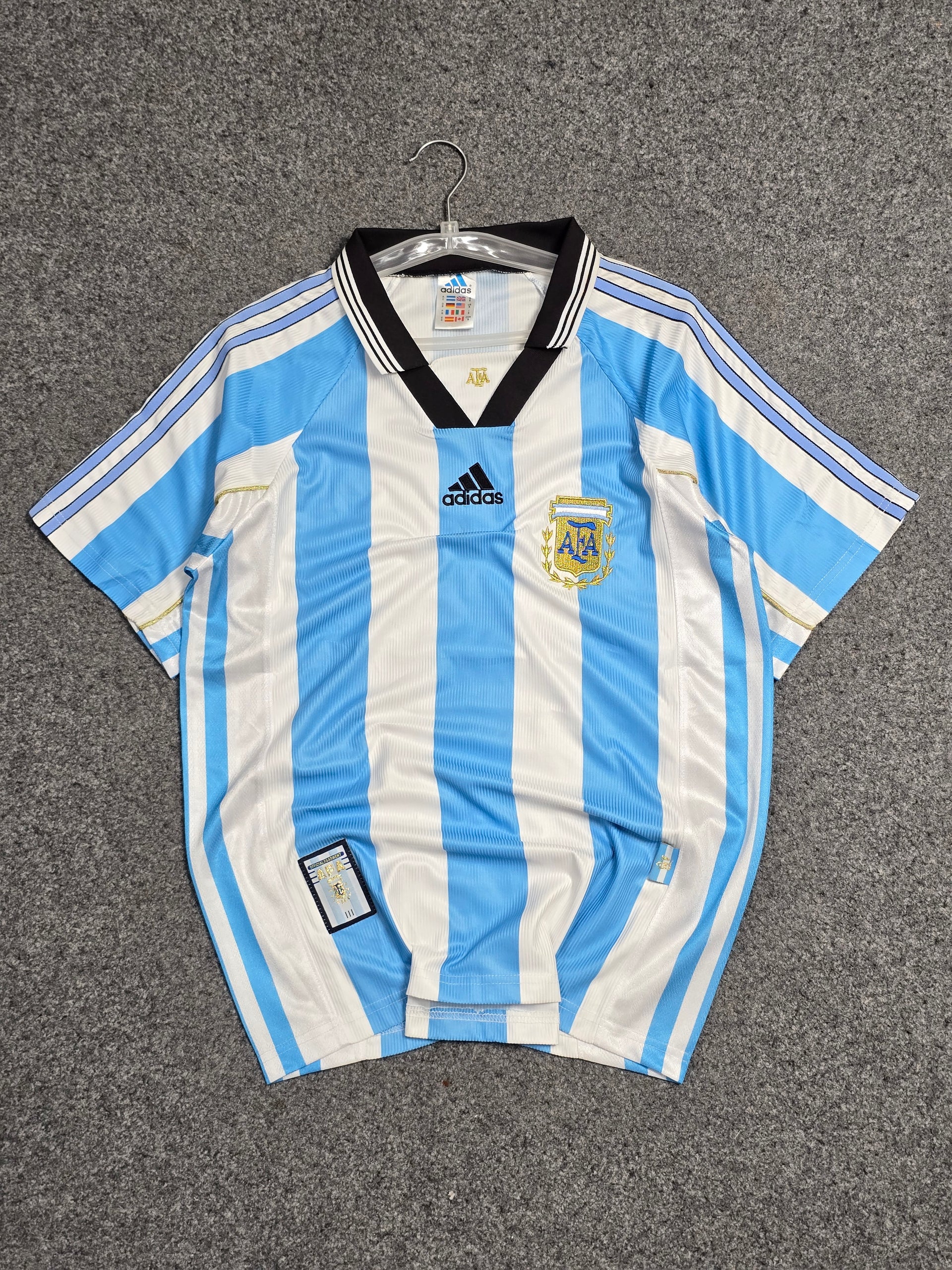 ARGENTINA 1998 HOME