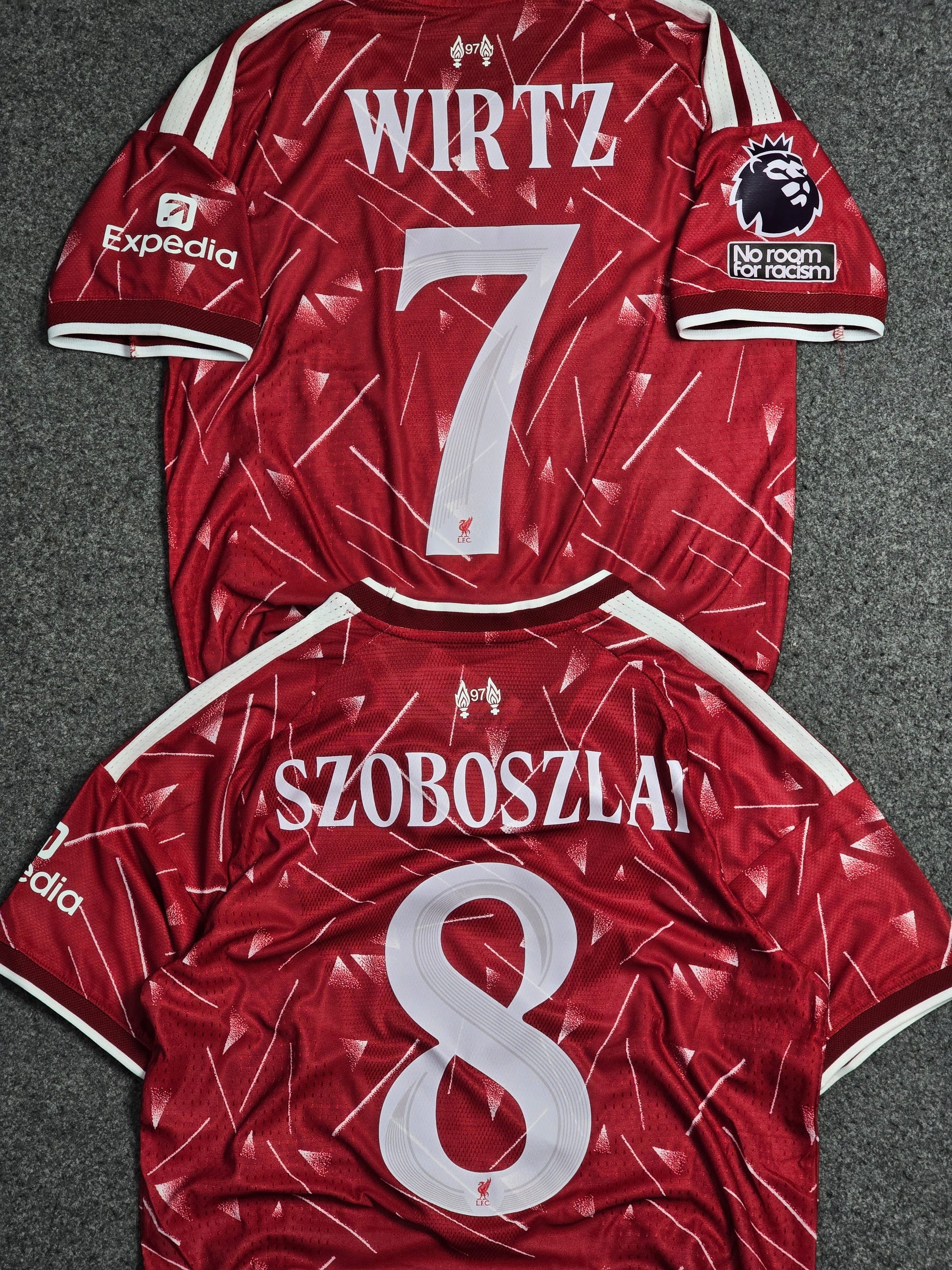 LIVERPOOL 2026-27 HOME PLAYER VERSION (Writz/Szoboszlai)