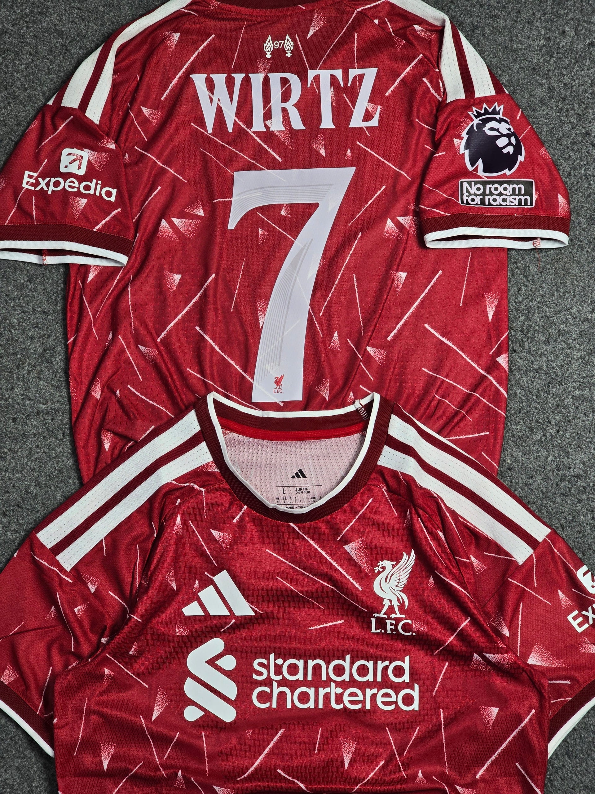 LIVERPOOL 2026-27 HOME PLAYER VERSION (Writz/Szoboszlai)