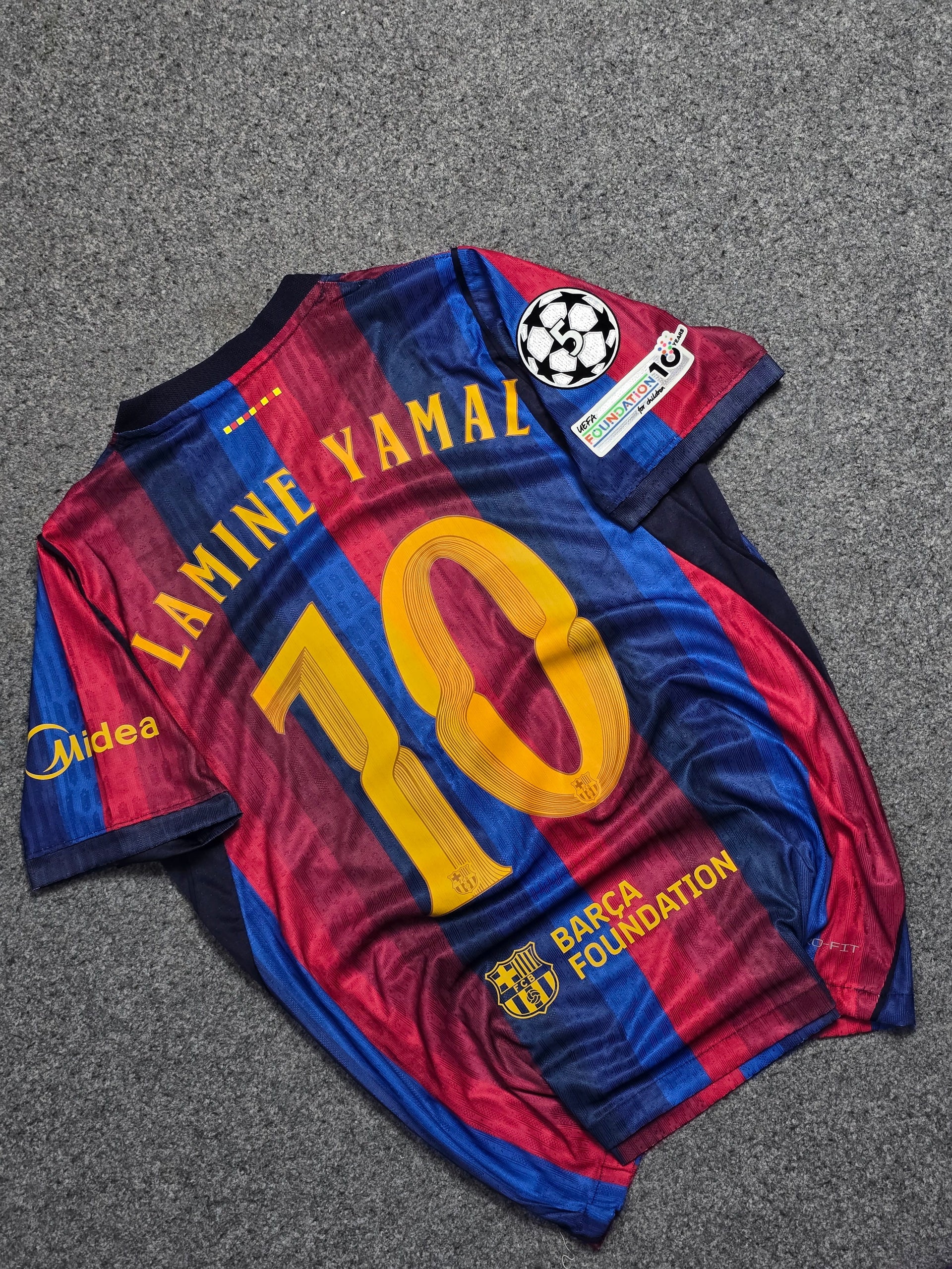 FCB 2026-27 HOME PLAYER VERSION (LAMINE YAMAL)