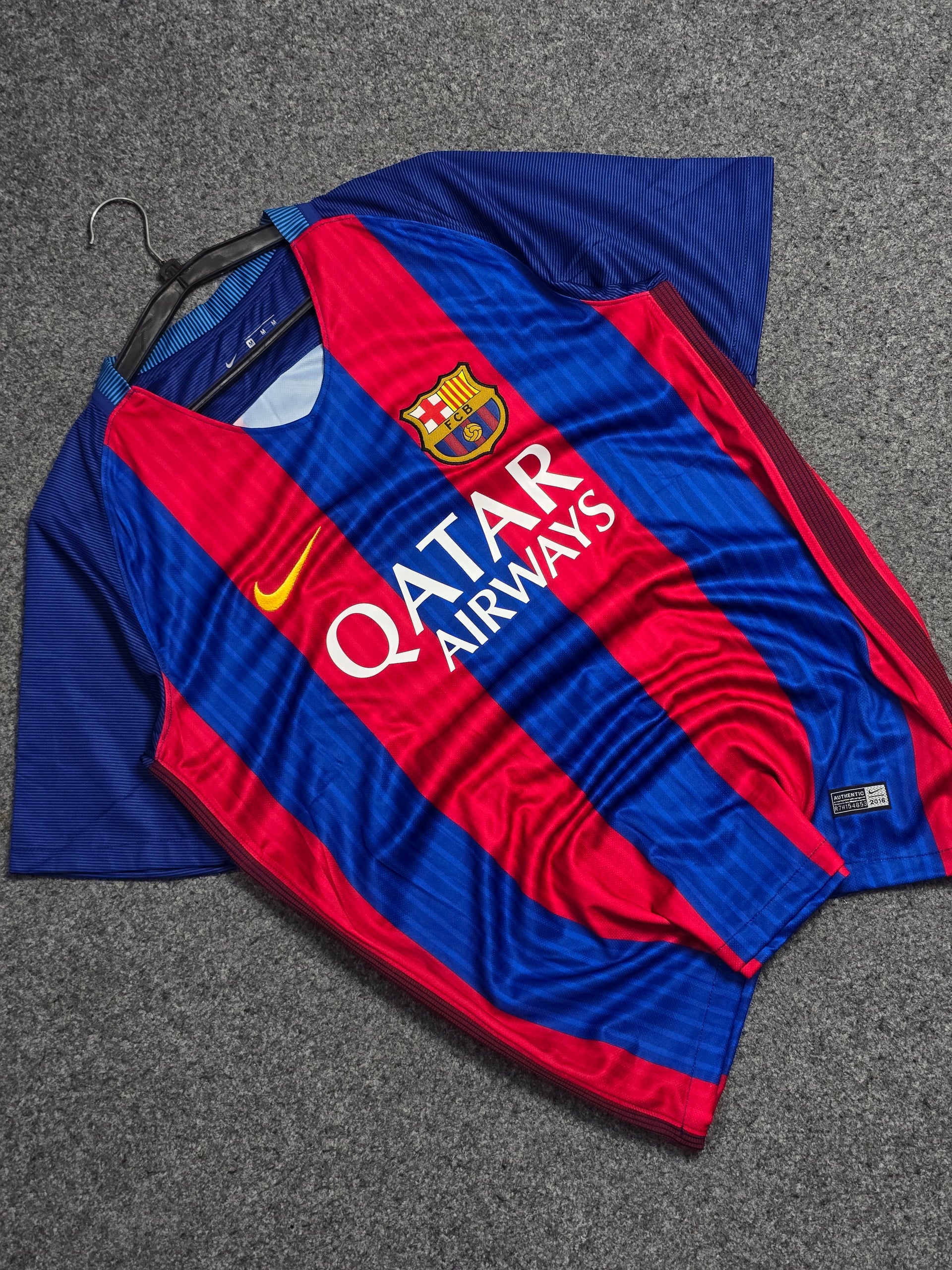 FC Barcelona 2016-17 HOME