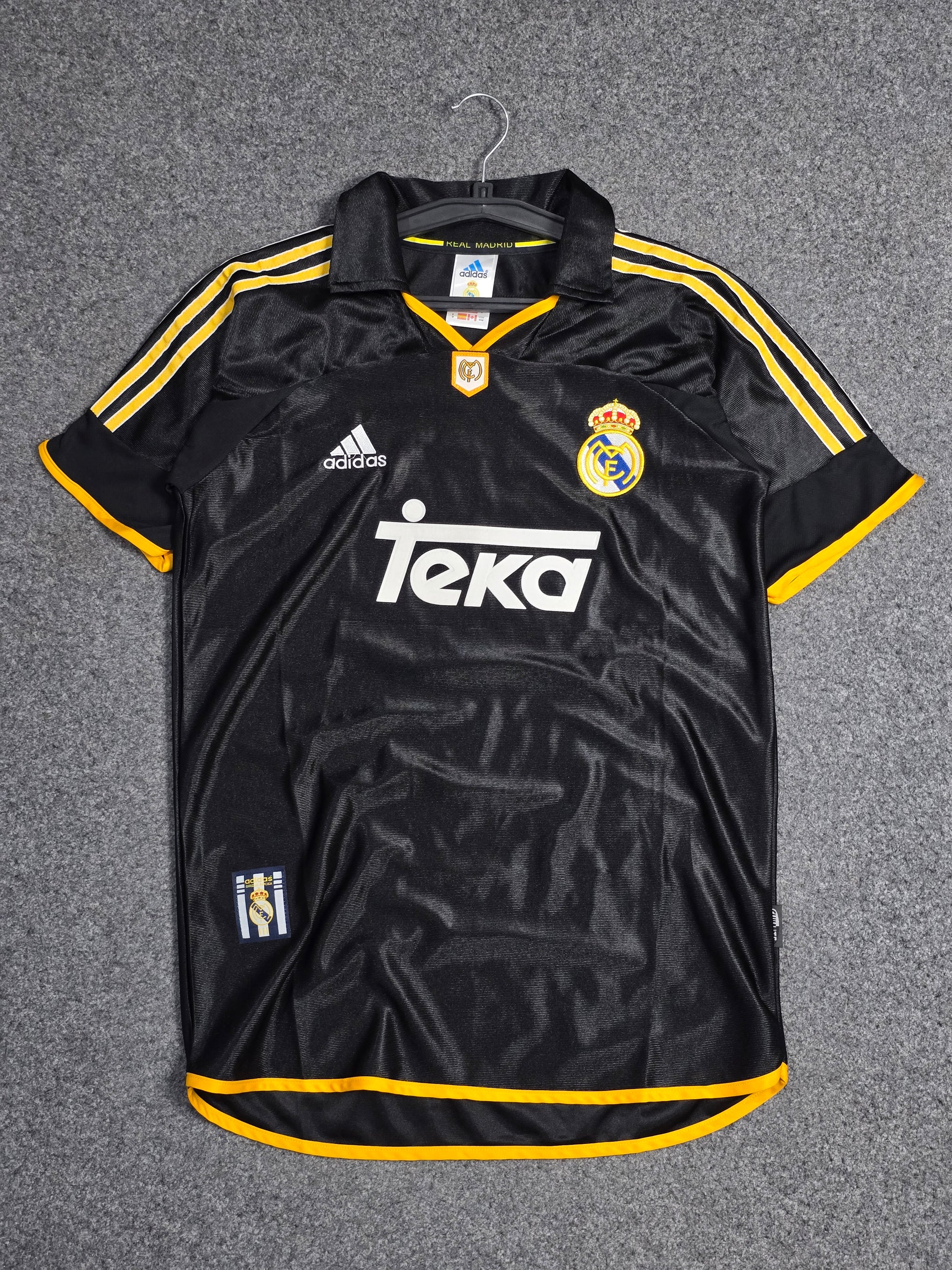 REAL MADRID 1999-00 AWAY