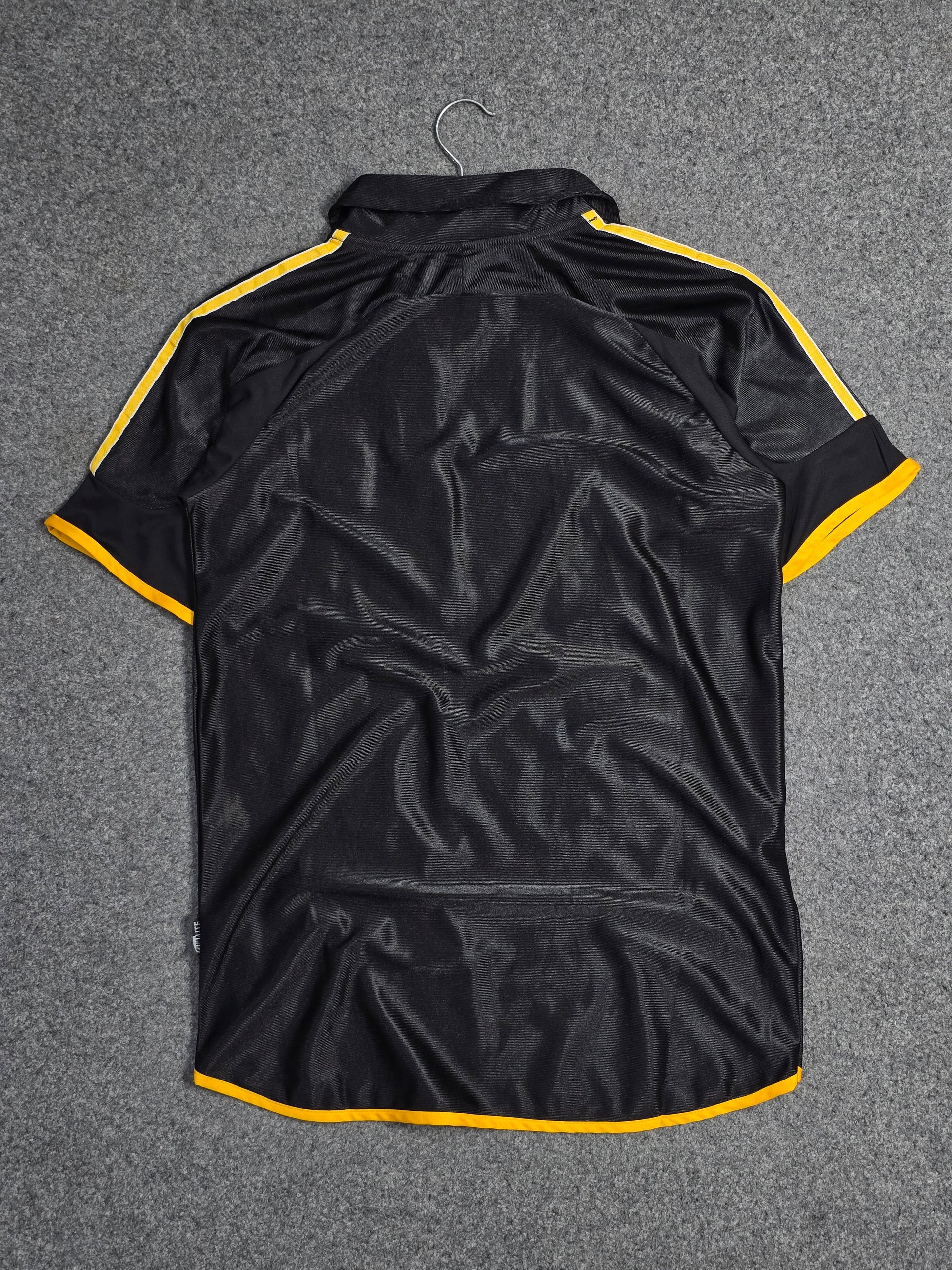 REAL MADRID 1999-00 AWAY