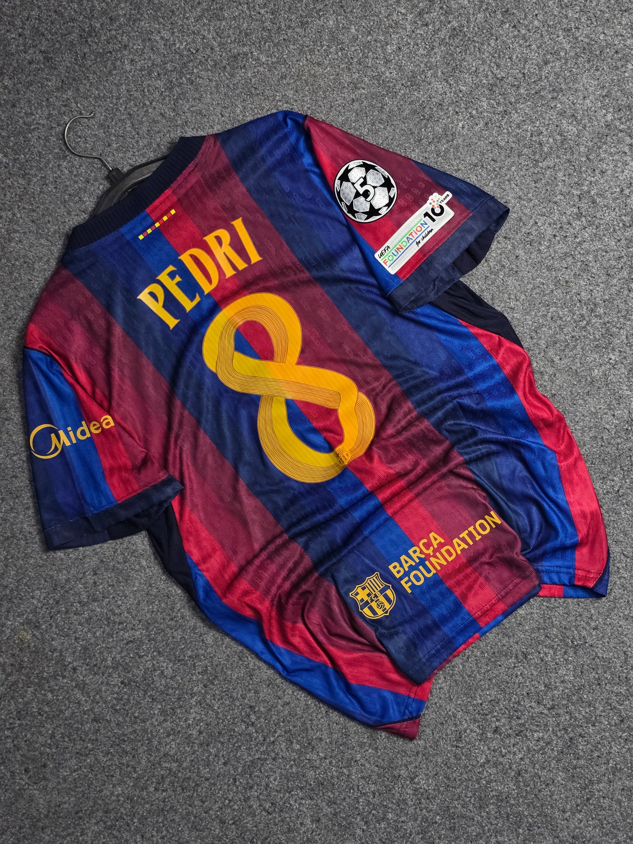 FCB 2026-27 HOME PLAYER VERSION (PEDRI)
