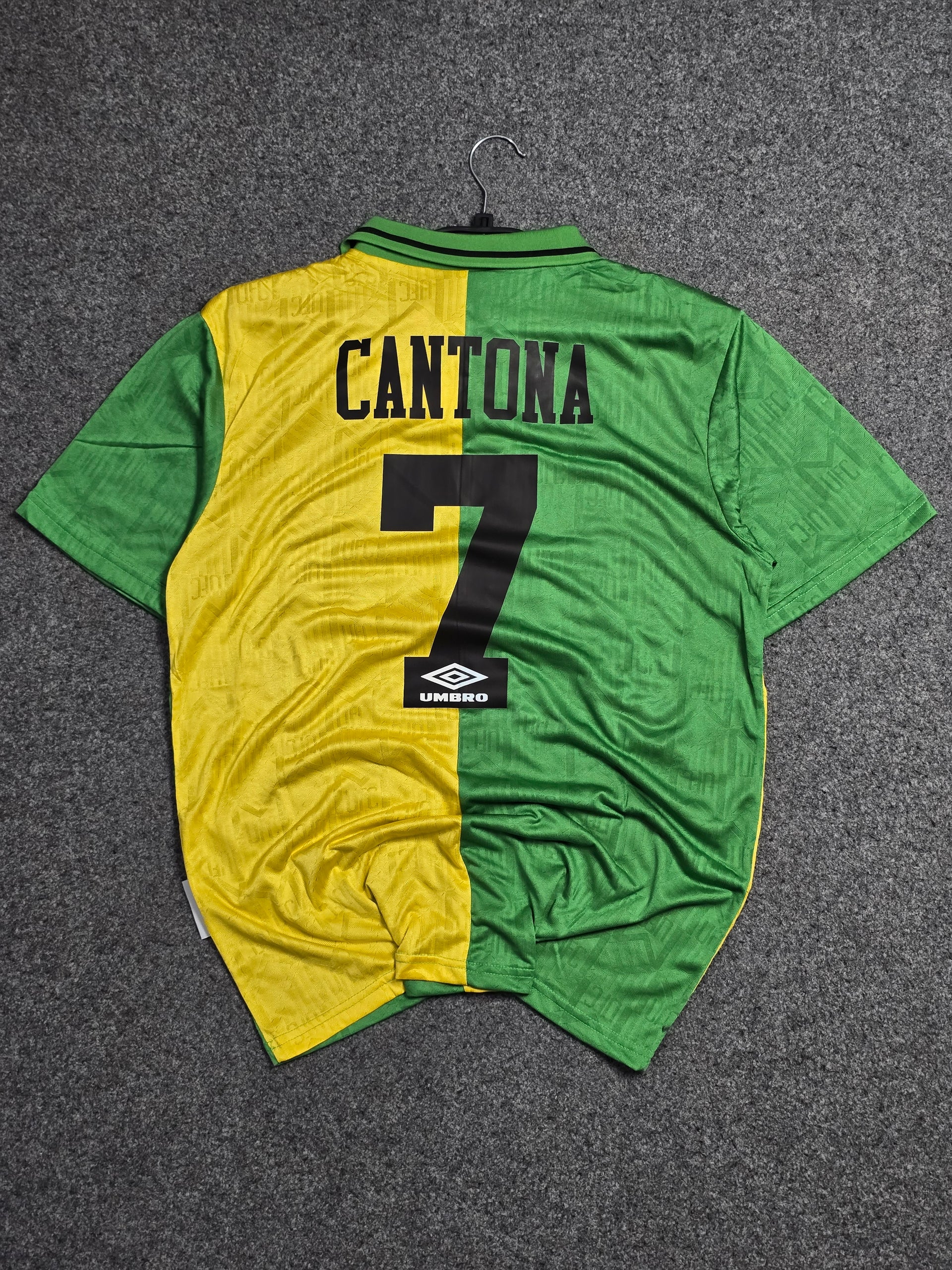 MANUNITED 1992-93 THIRD (CANTONA)