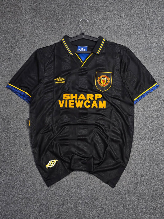 MAN UNITED 1993-94 AWAY (CANTONA)