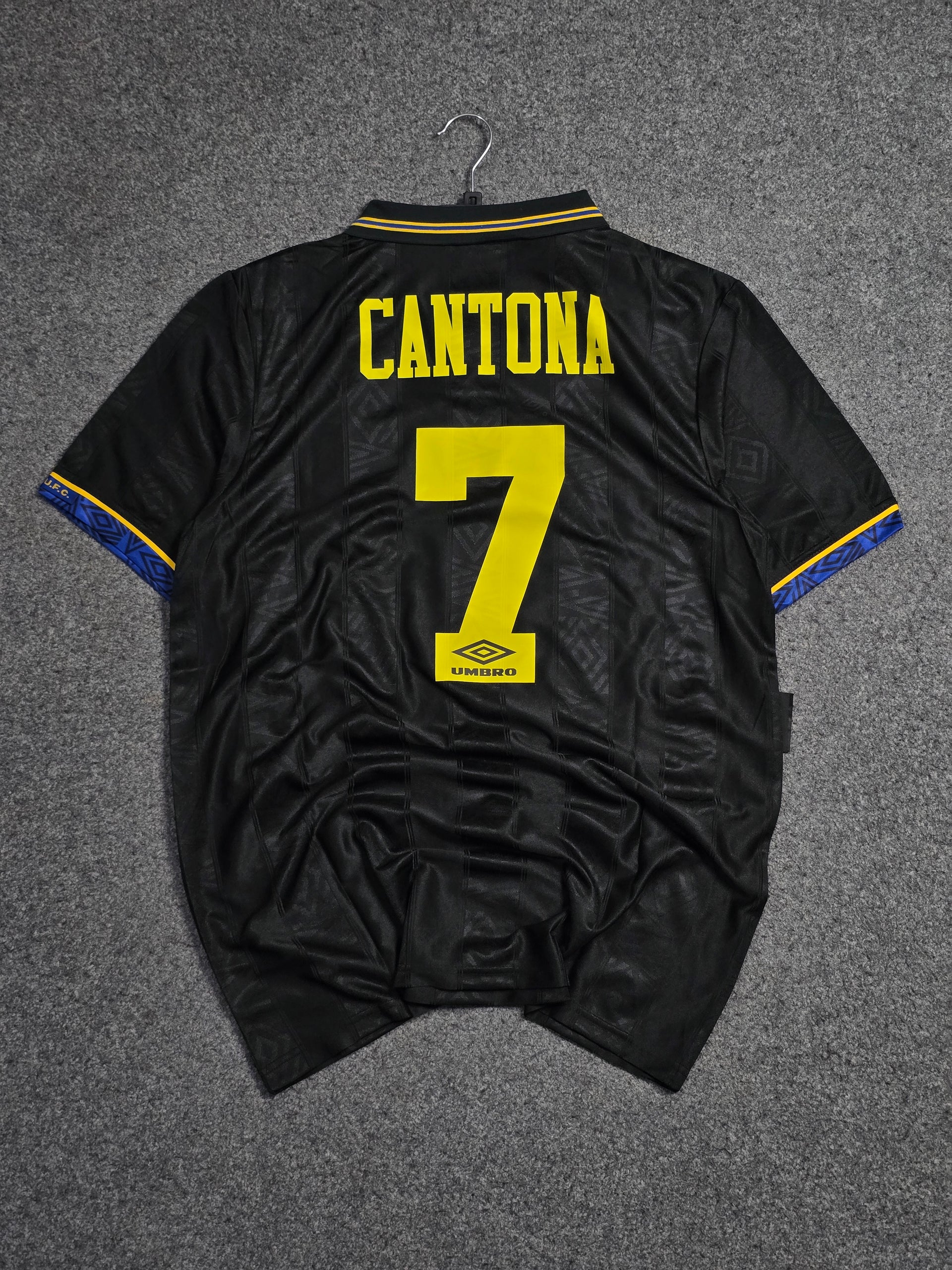 MAN UNITED 1993-94 AWAY (CANTONA)