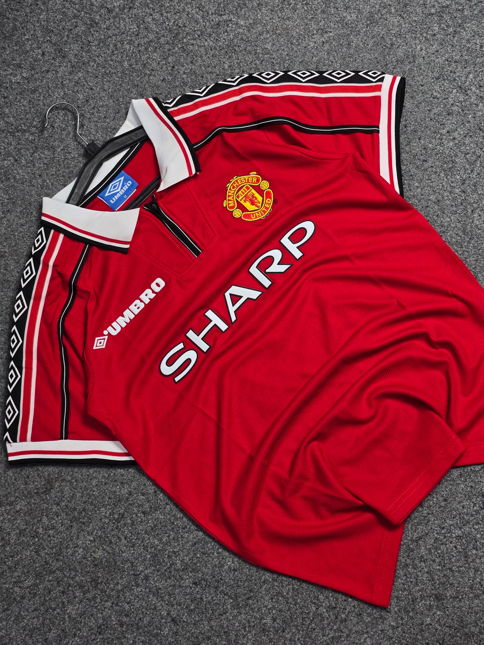MANUNITED 1998 HALF SLEEVE (BECKHAM)