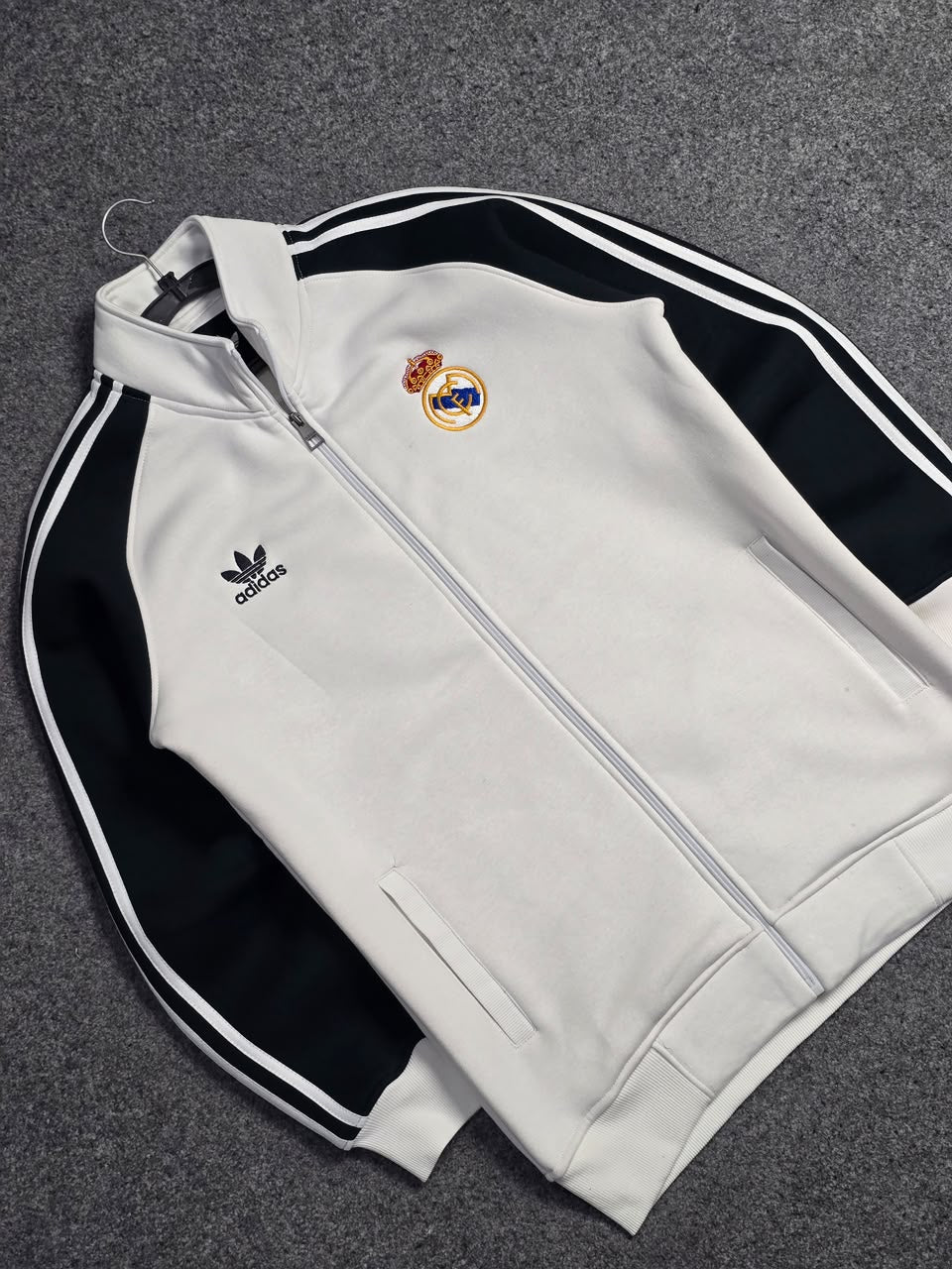 REAL MADRID CR7 ZIPPER (LIMITED EDITION)