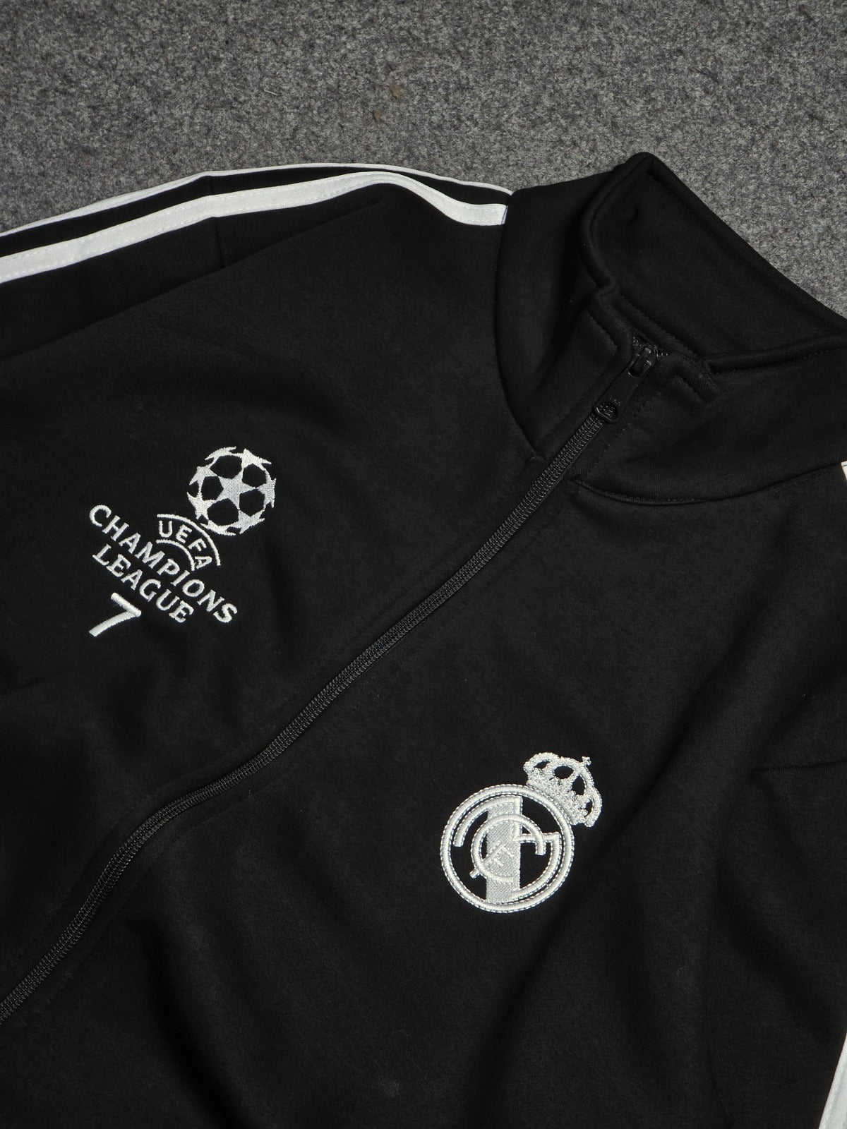REAL MADRID RONALDO ZIPPER BLACK (UCL)