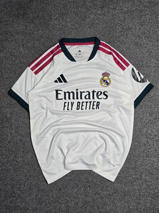 REAL MADRID HOME 2026-27 (MASTER EDTION)
