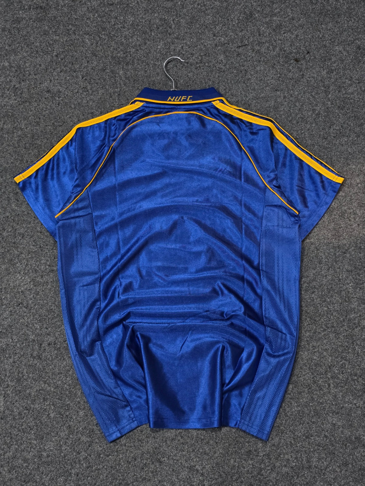NEW CASTLE 1998-99 AWAY
