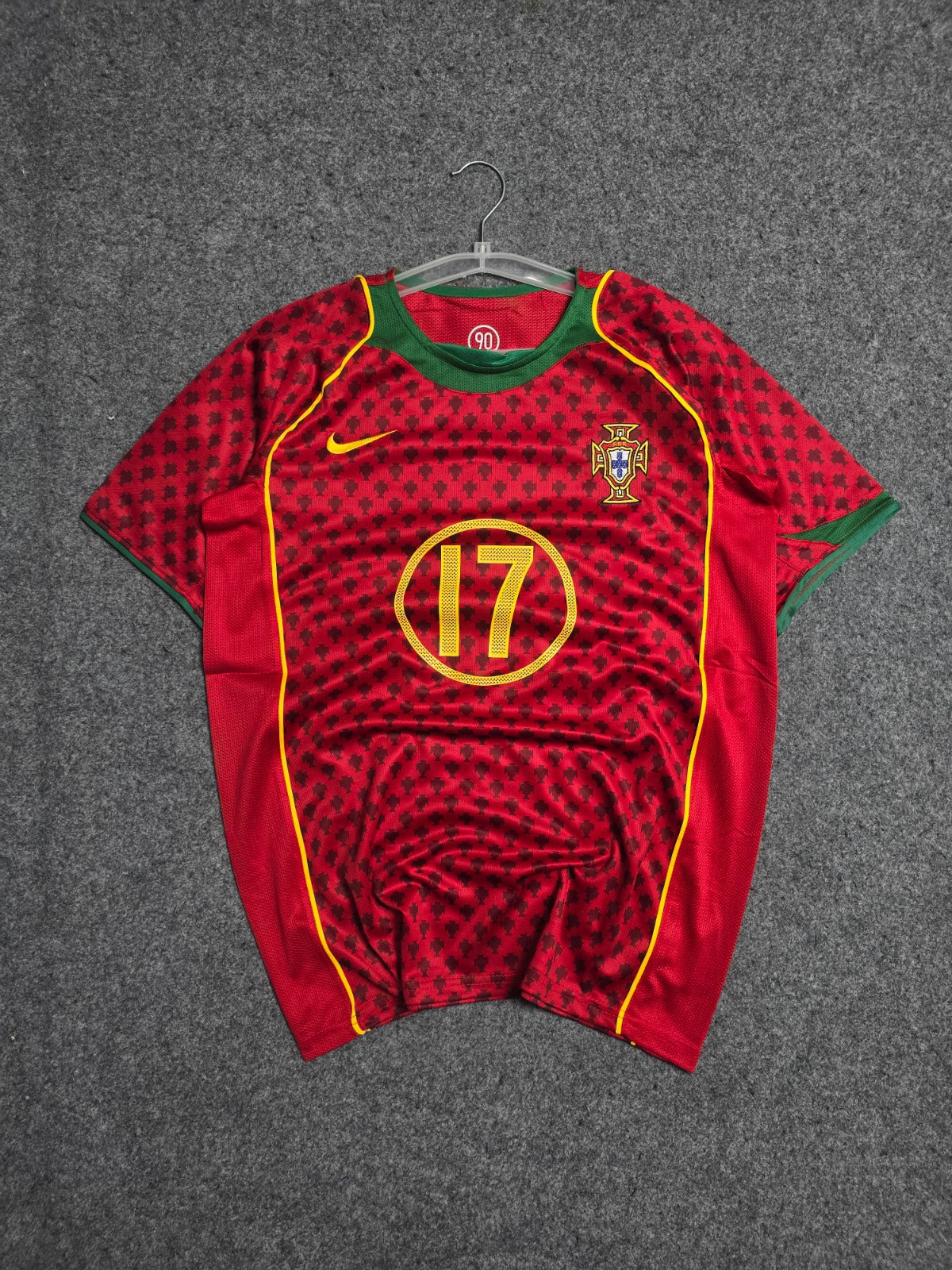 PORTUGAL 2004 HOME (RONALDO)
