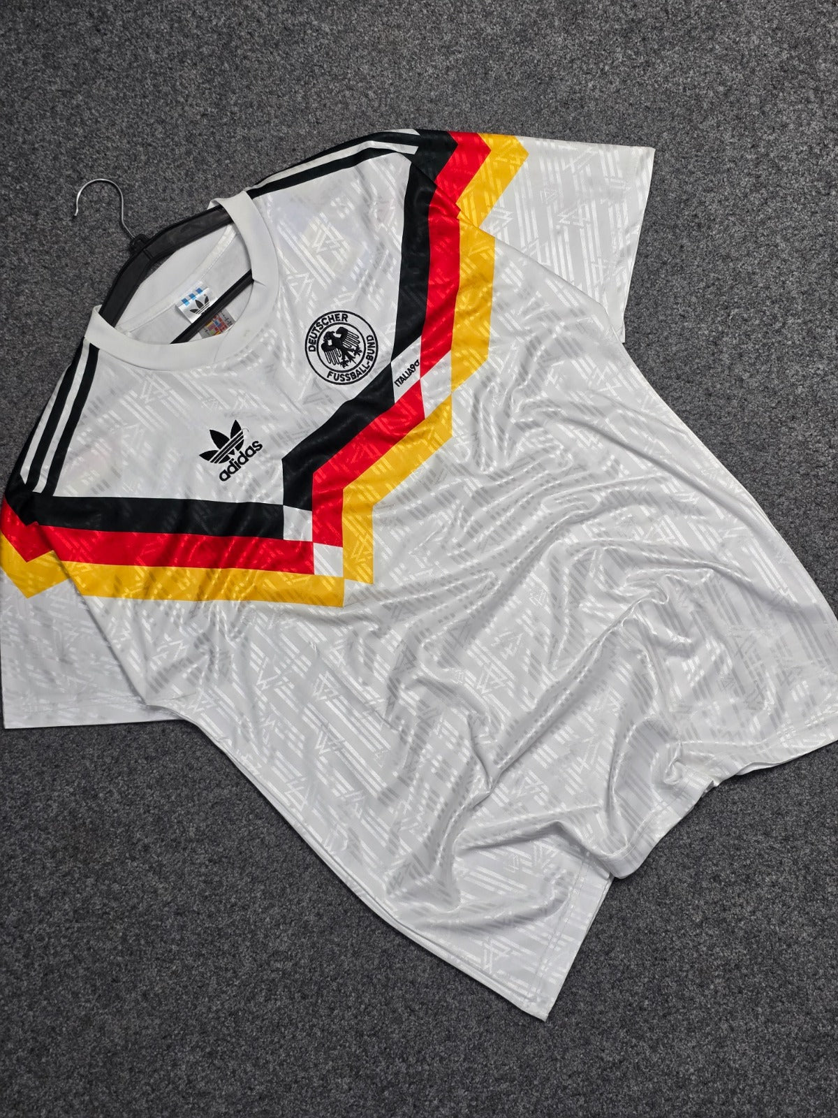 GERMANY 1990 HOME