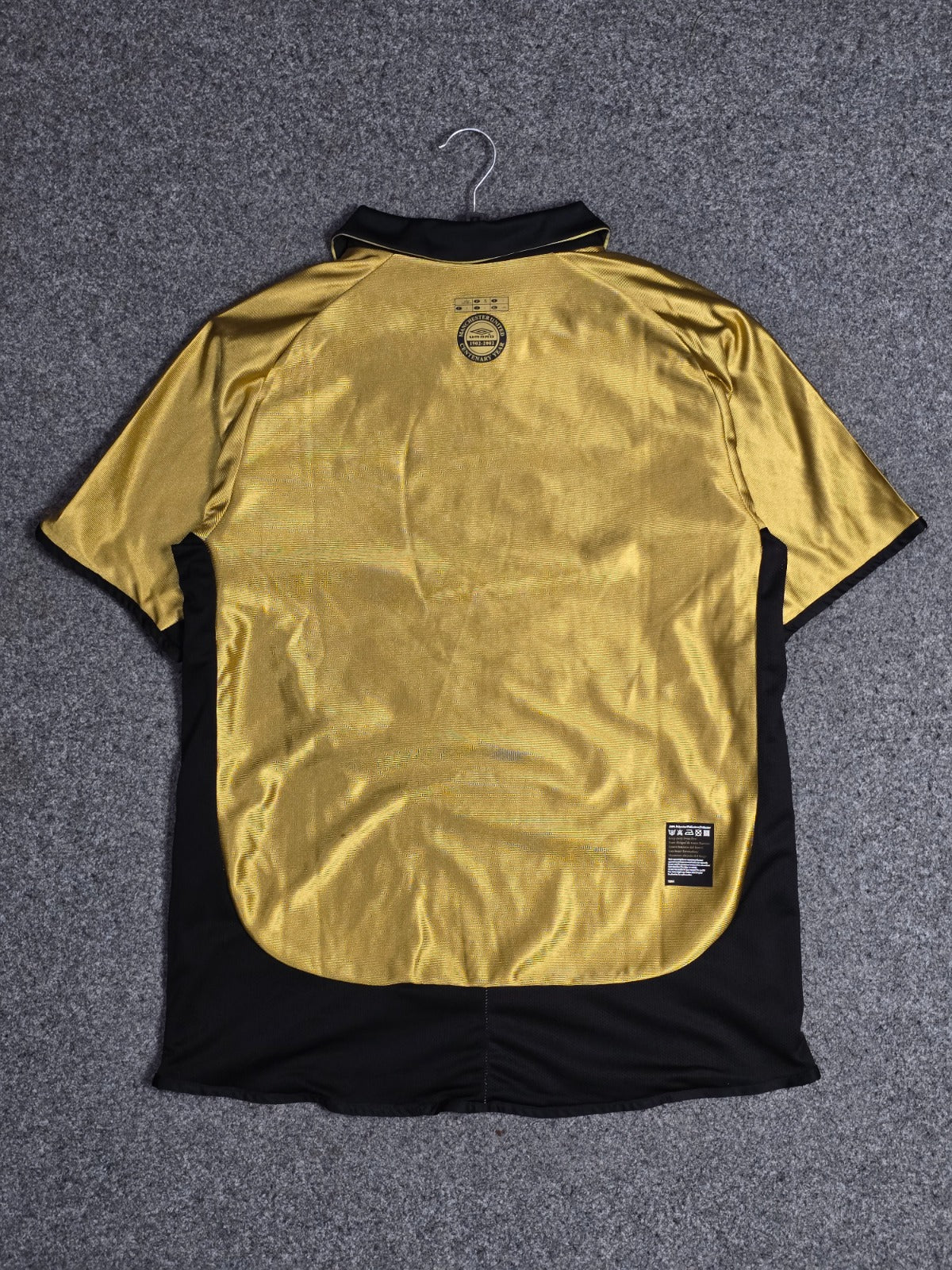 MAN UNITED 2001-02 AWAY REVERSABLE
