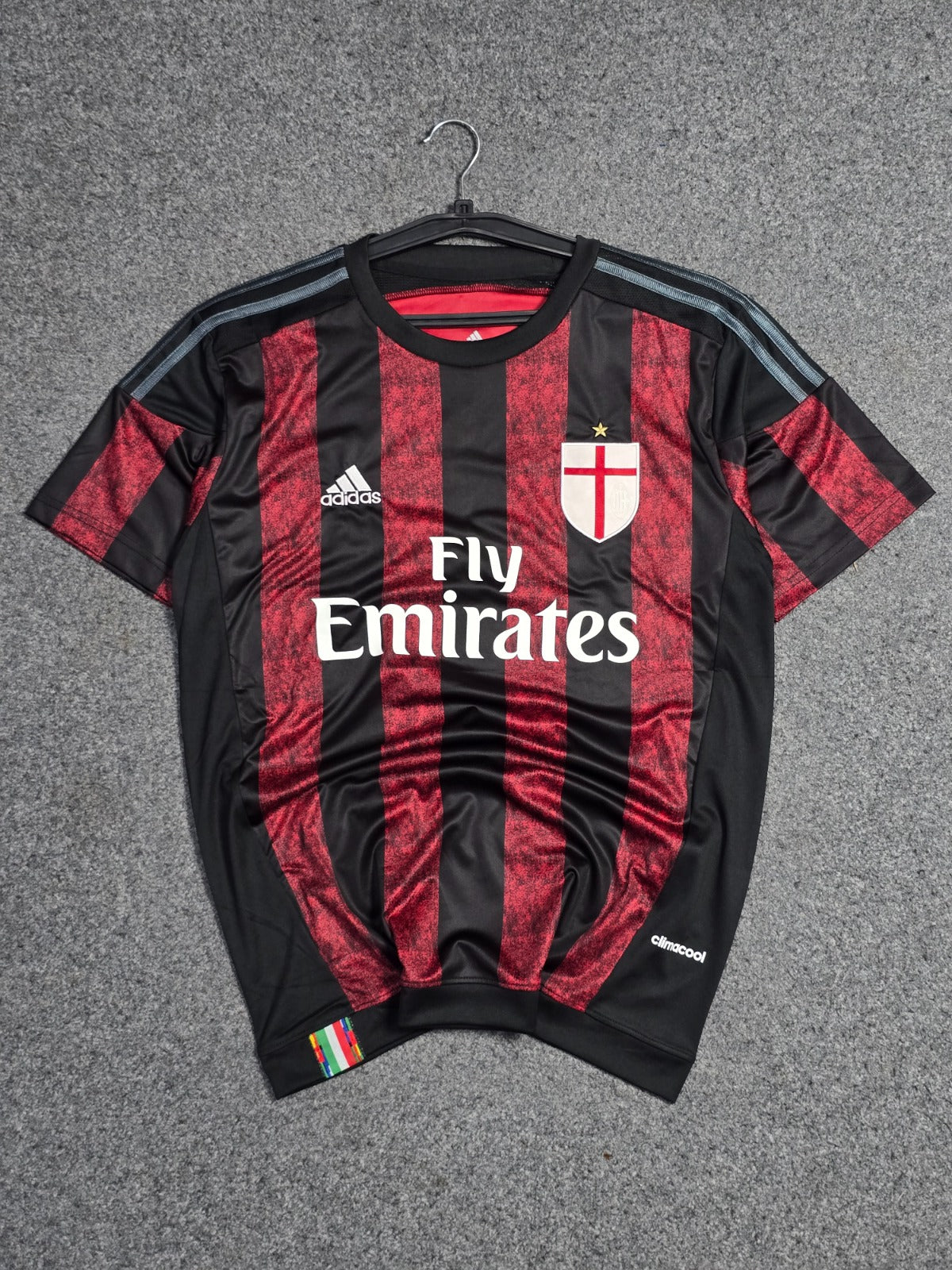 AC MILAN 2015-16 HOME