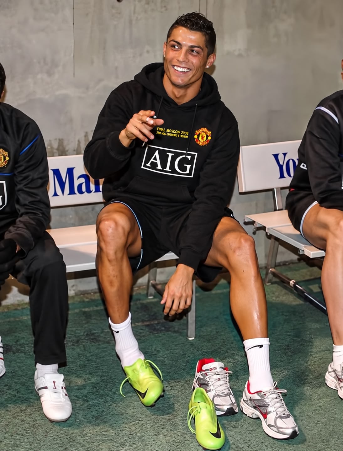 MAN UNITED 2008 HOODIE (PLAIN) AWAY