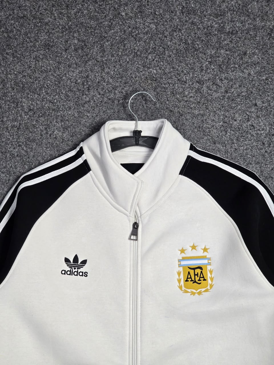 ARGENTINA MESSI 3 STAR ZIPPER (LIMITED EDITION)