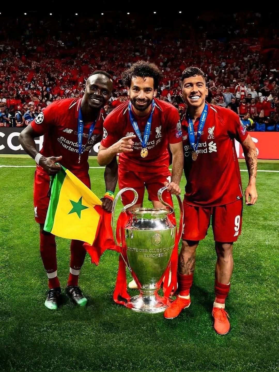 LIVERPOOL 2019 HOME