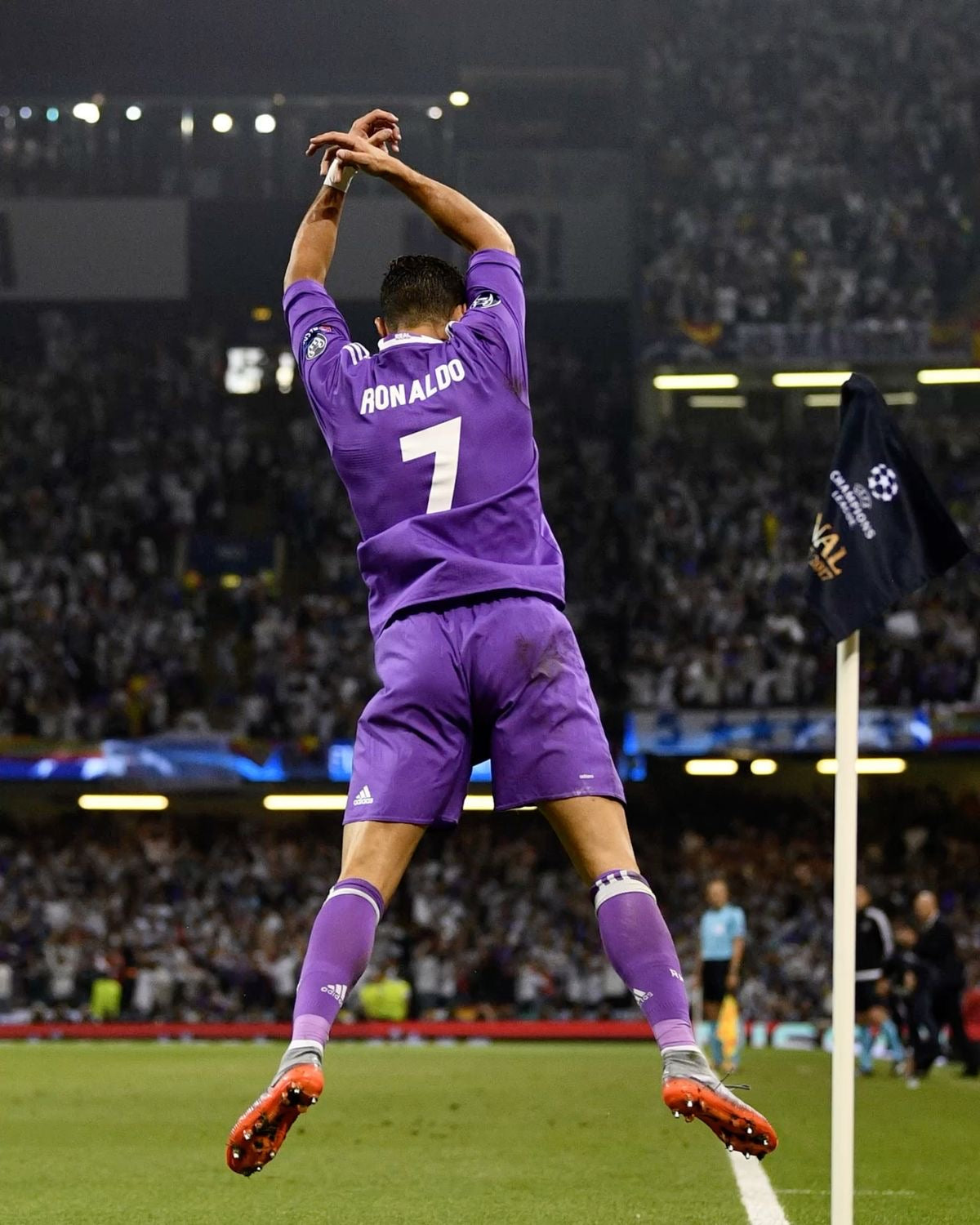 REAL MADRID 2016-17 (RONALDO) AWAY
