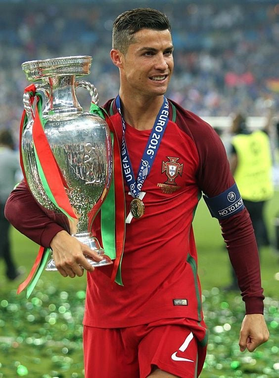 PORTUGAL EURO 2016 HOME (RONALDO)