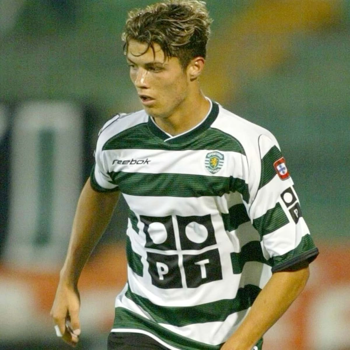 SPORTING 2002-03 HOME (RONALDO)