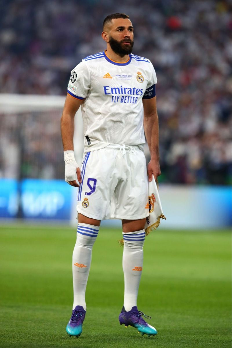 REAL MADRID HOME 2021-22 (BENZEMA)