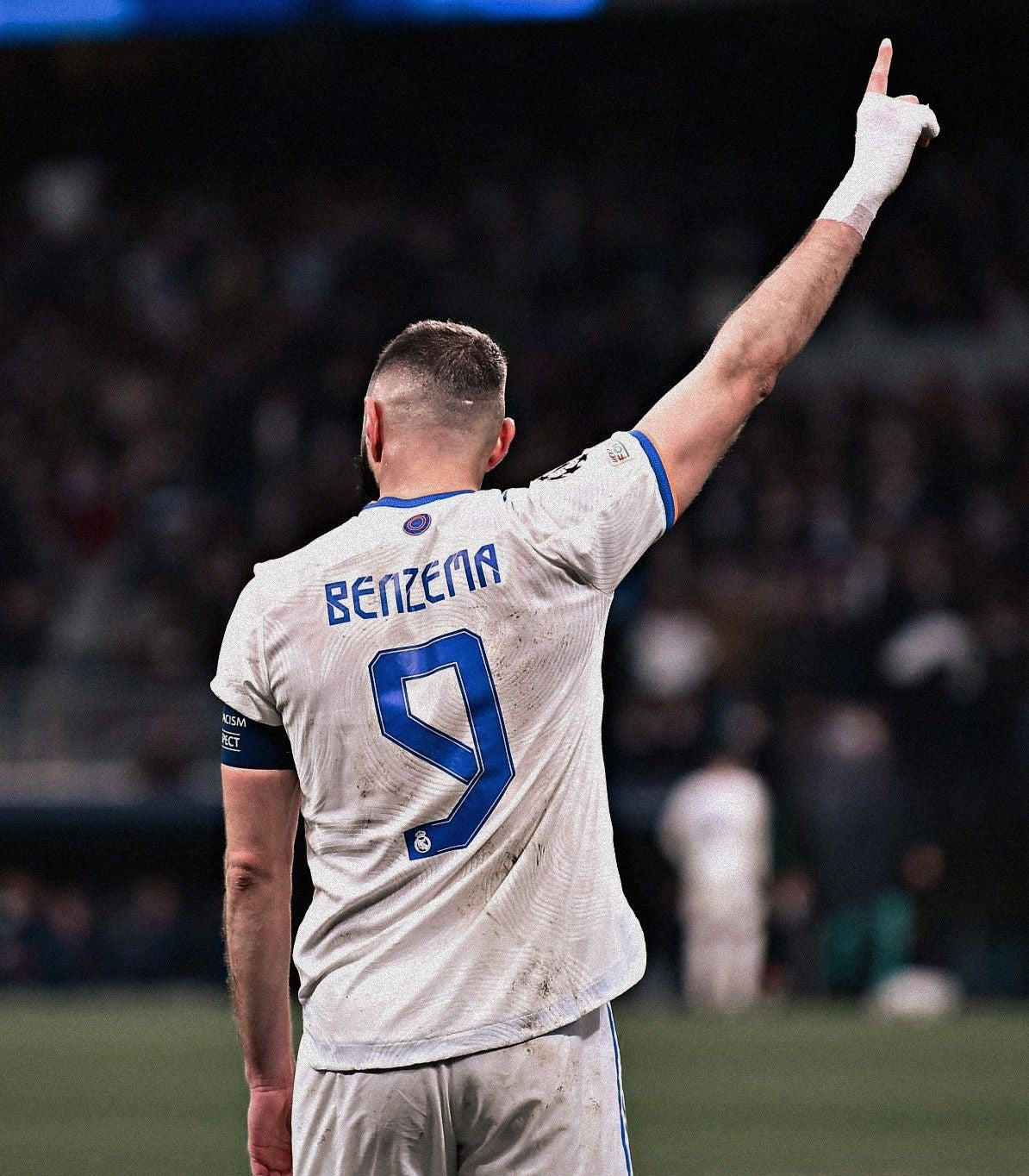 REAL MADRID HOME 2021-22 (BENZEMA)