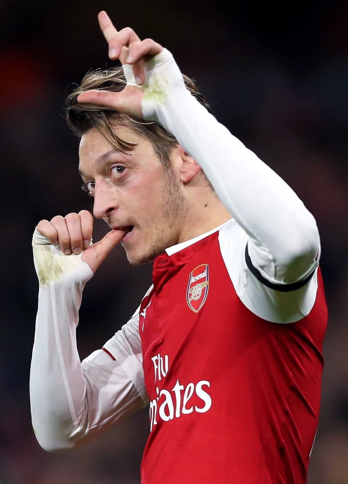 ARSENAL 2017-18 HOME (OZIL)