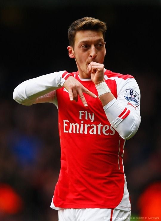 ARSENAL 2017-18 HOME (OZIL)