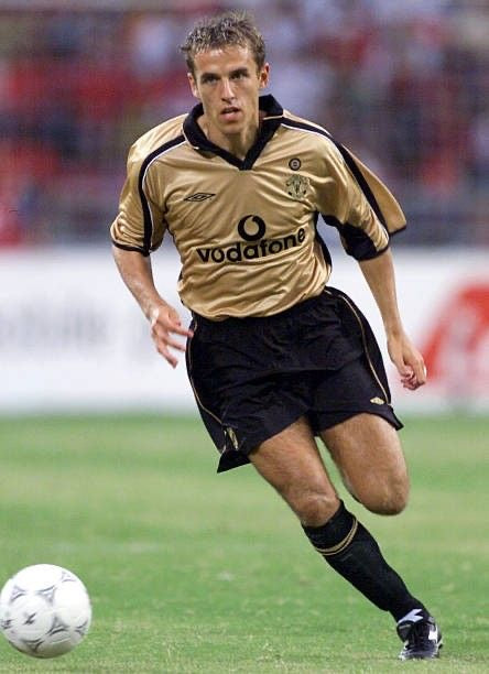 MAN UNITED 2001-02 AWAY REVERSABLE