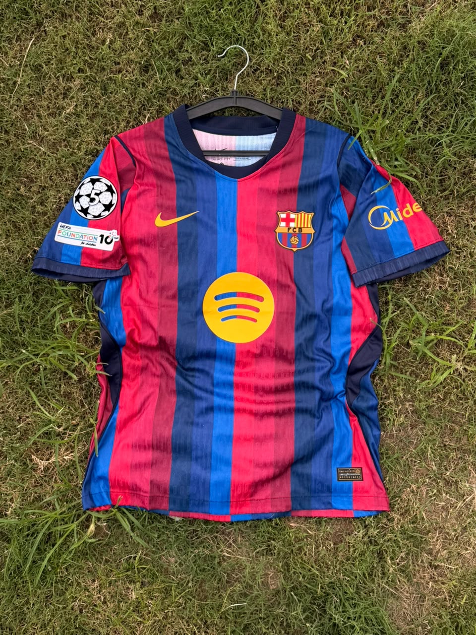 FCB 2026-27 HOME PLAYER VERSION (PLAIN)