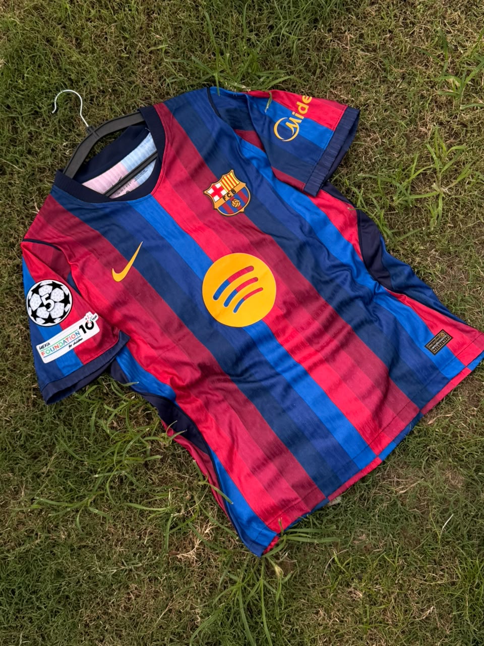 FCB 2026-27 HOME PLAYER VERSION (PLAIN)