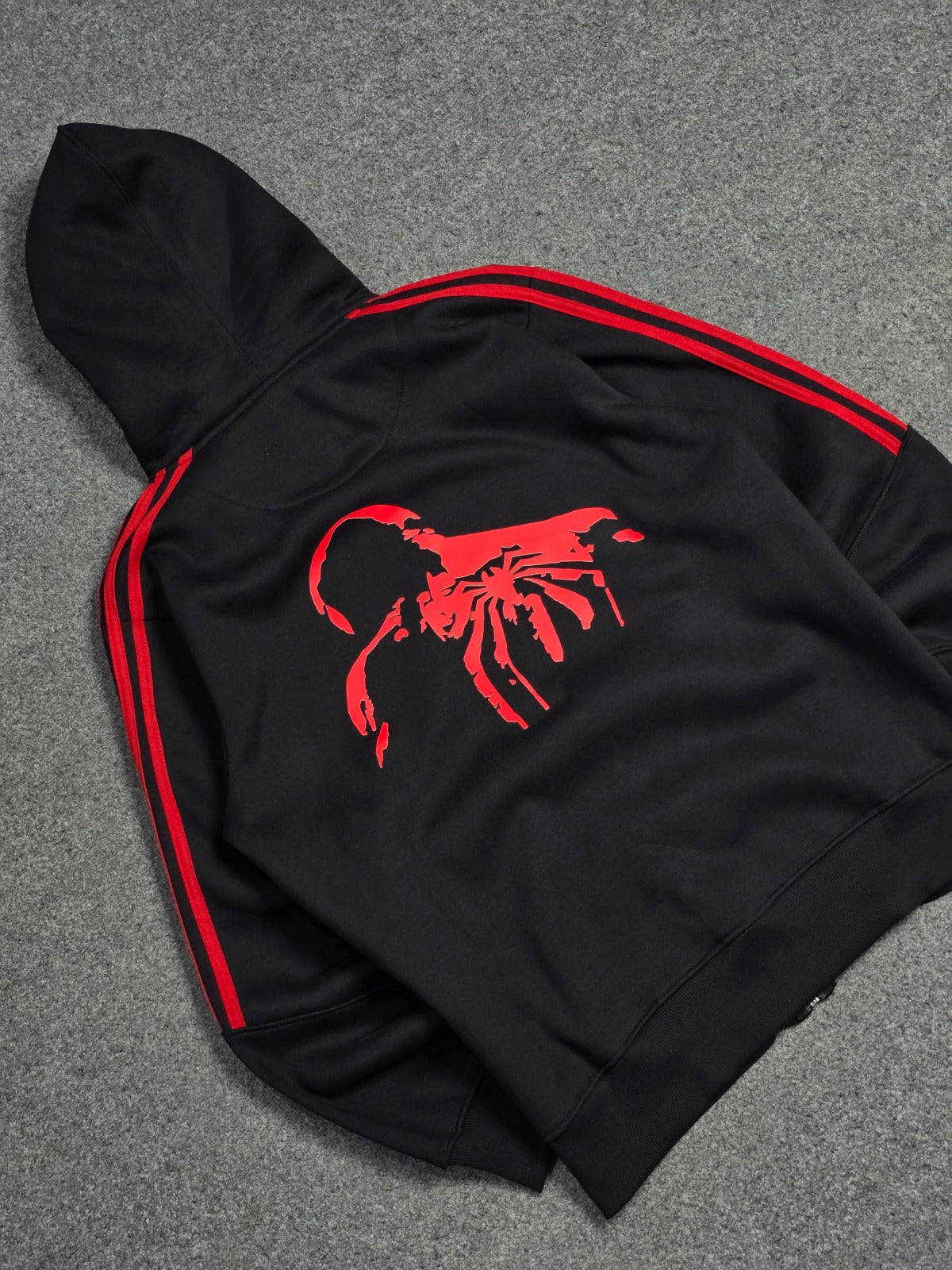 LIVERPOOL BLACK SPIDY EDITION ZIPPER