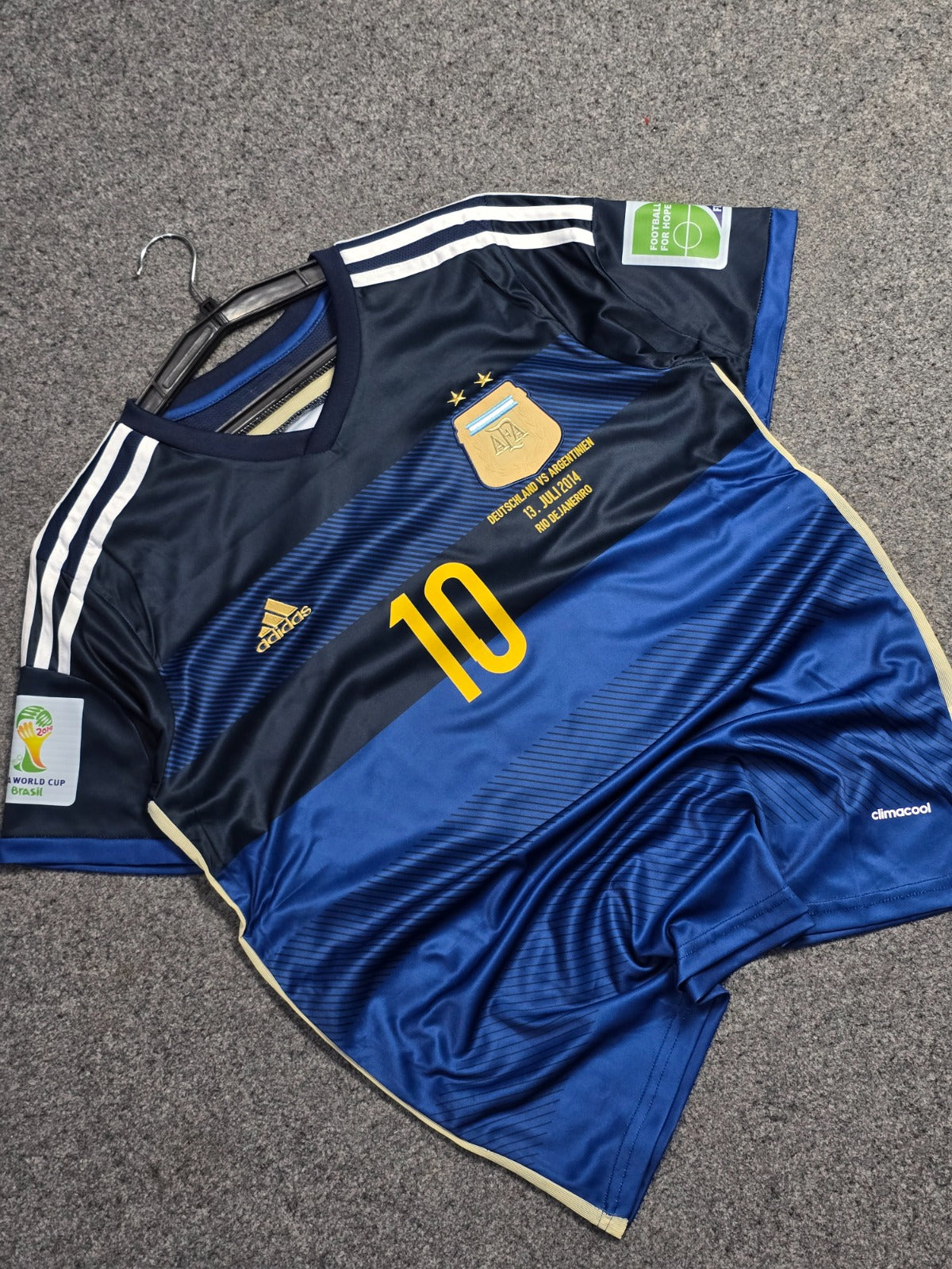 ARGENTINA 2014 AWAY MESSI FINAL JERSEY