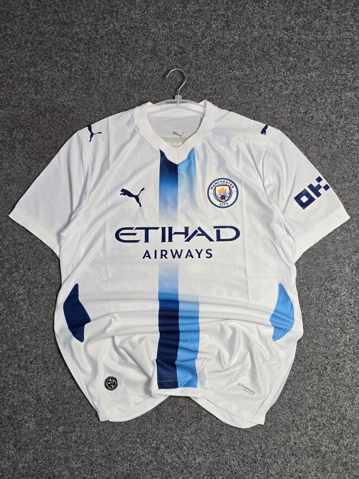 MAN CITY THIRD 2026-27 (HAALAND)